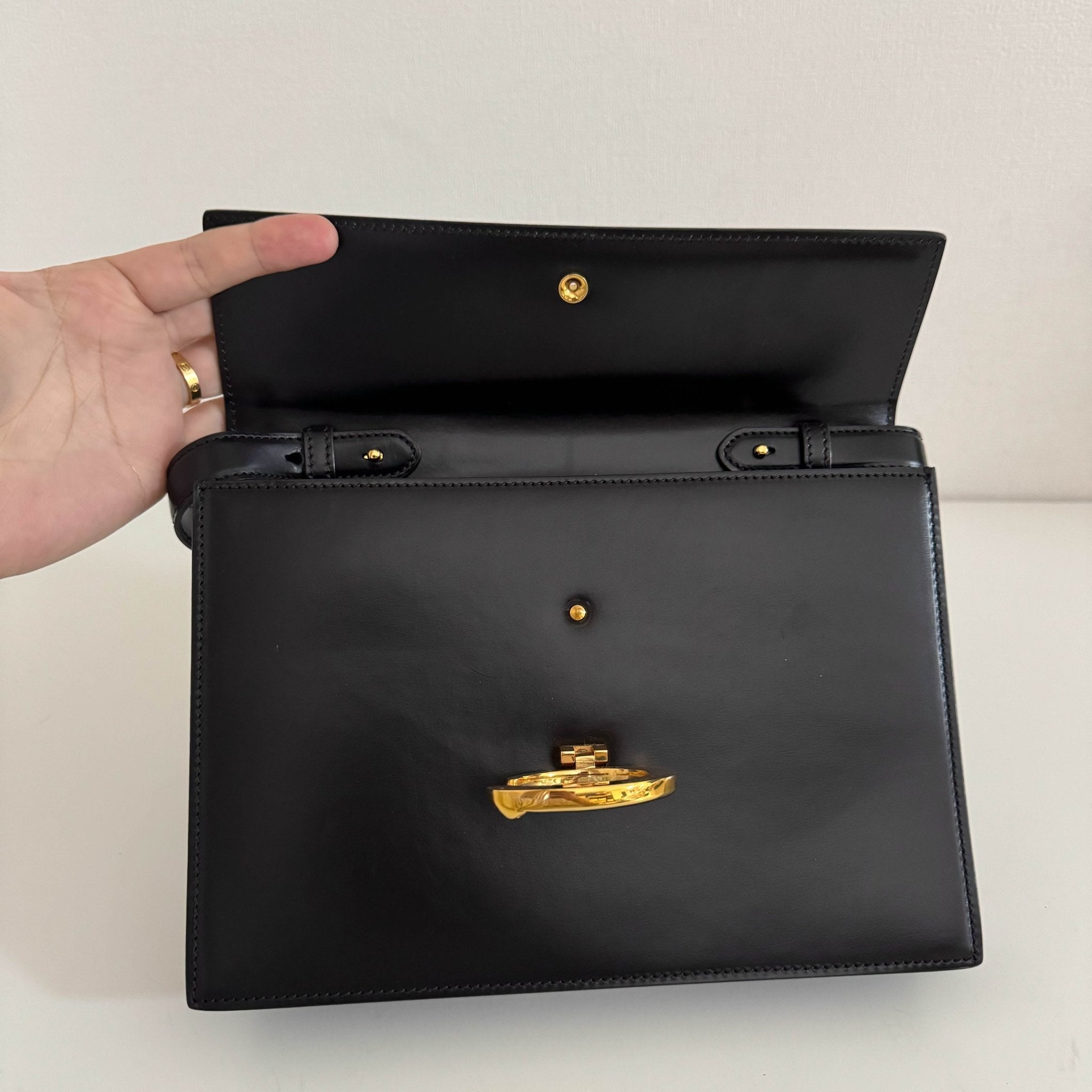 CARTIER Panthère Black Calf Leather Clutch Shoulder Bag, in , Sold by HIVE PRELOVED - Clutch bag, Crossbody bag, Shoulder Bag