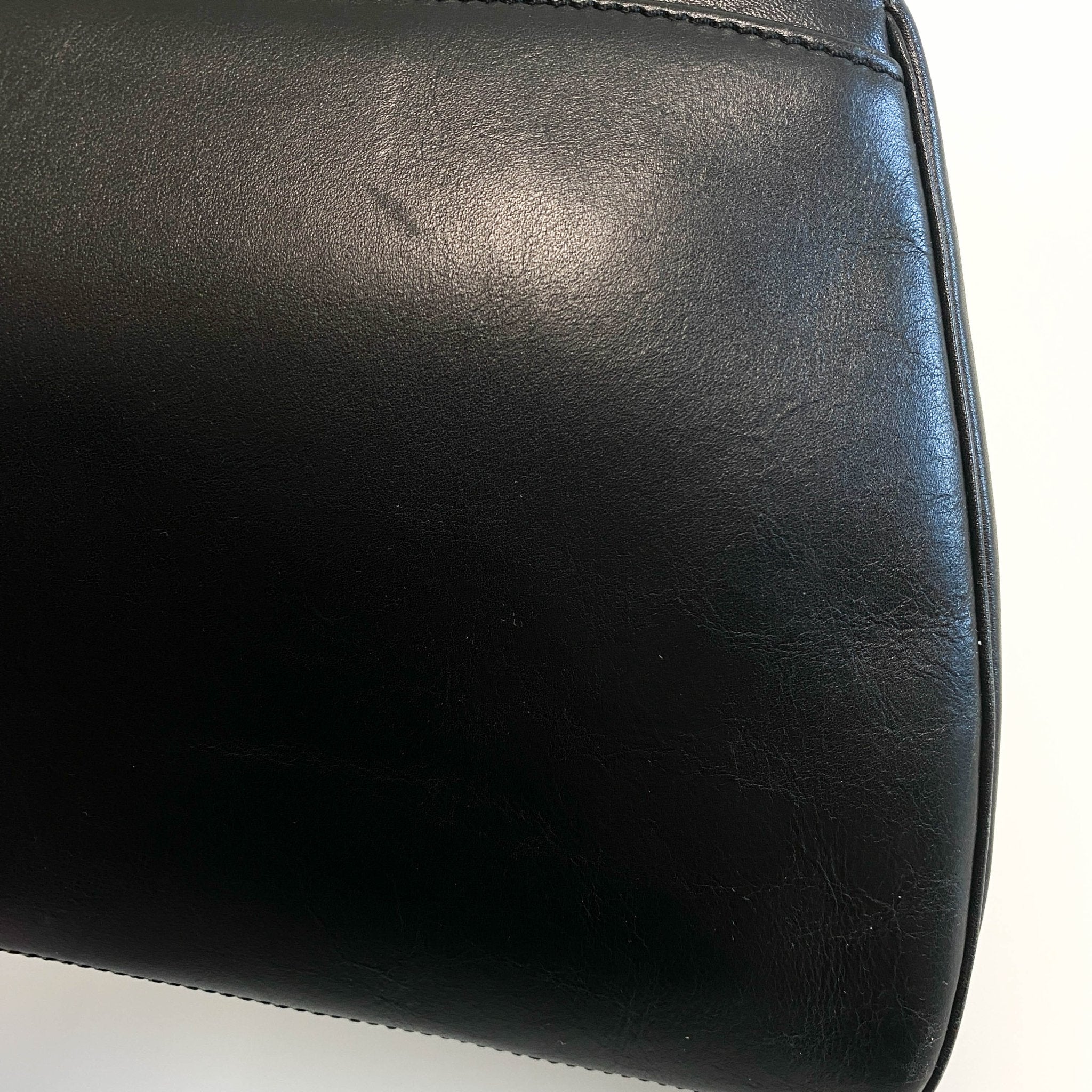 CARTIER Panthère Black Leather Envelope Flap Clutch Bag, in , Sold by HIVE PRELOVED - Clutch bags, ,