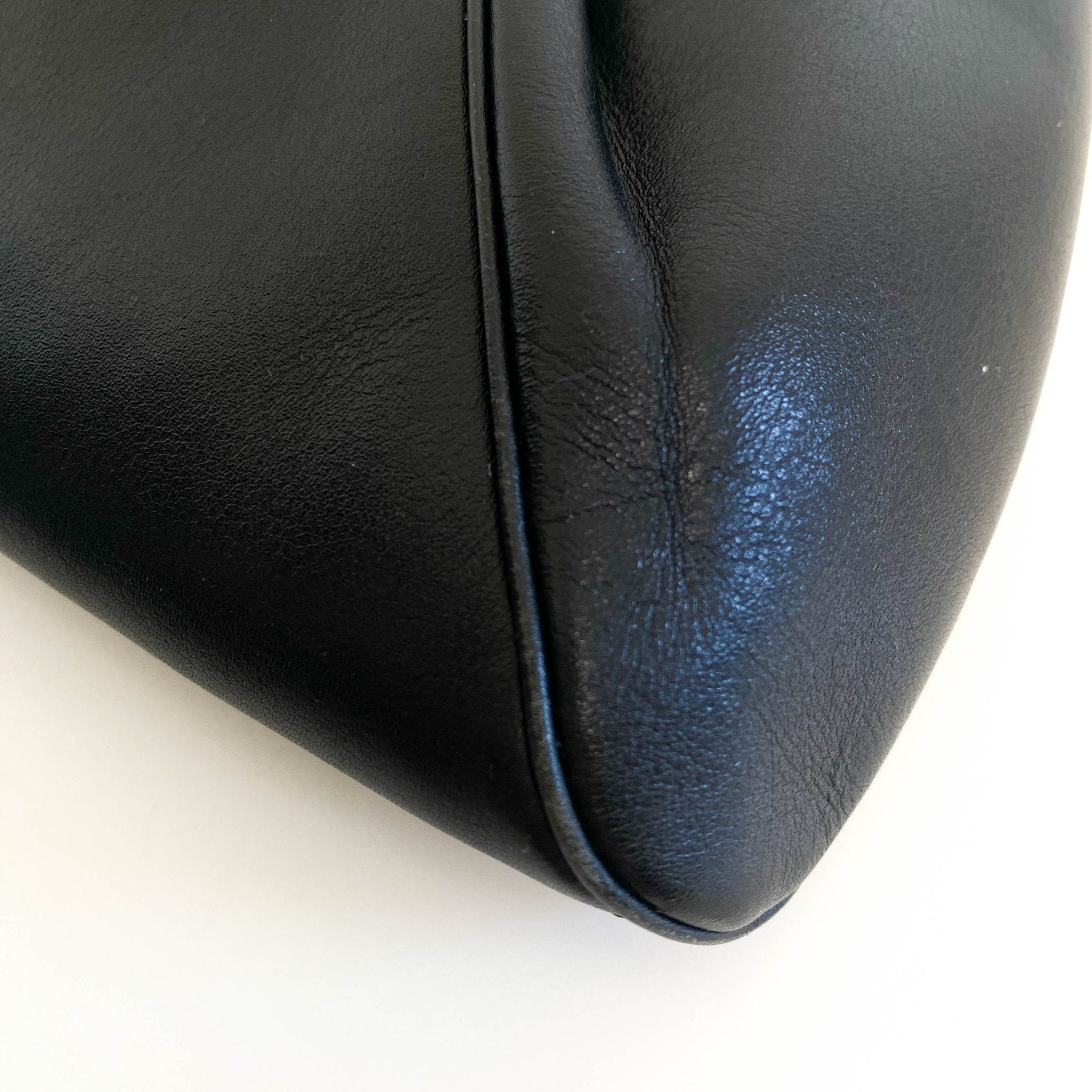 CARTIER Panthère Black Leather Envelope Flap Clutch Bag, in , Sold by HIVE PRELOVED - Clutch bags, ,