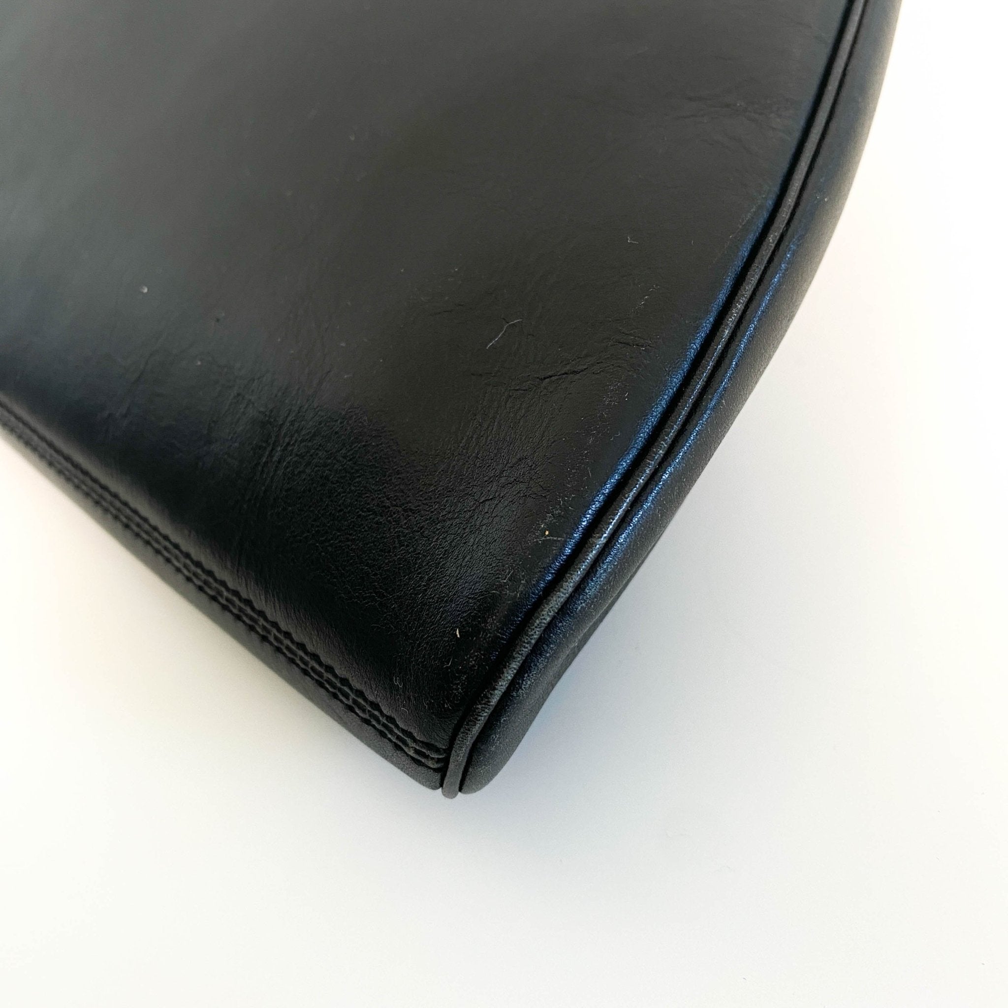 CARTIER Panthère Black Leather Envelope Flap Clutch Bag, in , Sold by HIVE PRELOVED - Clutch bags, ,