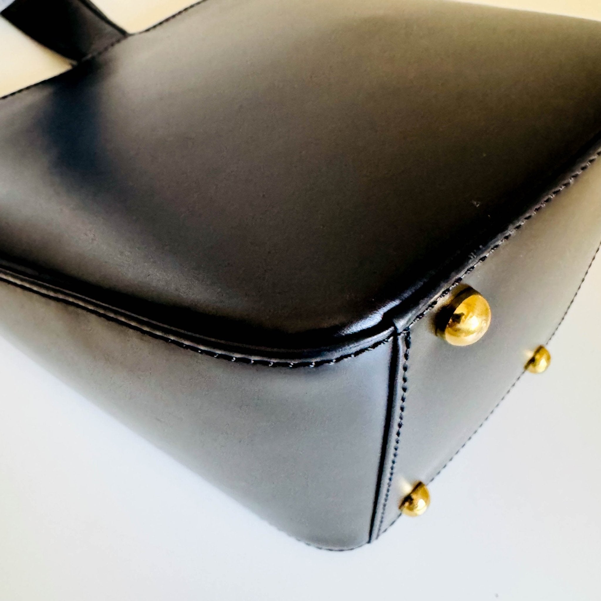 CARTIER Panthère Black Leather Handbag, in , Sold by HIVE PRELOVED - Handle Bags, ,