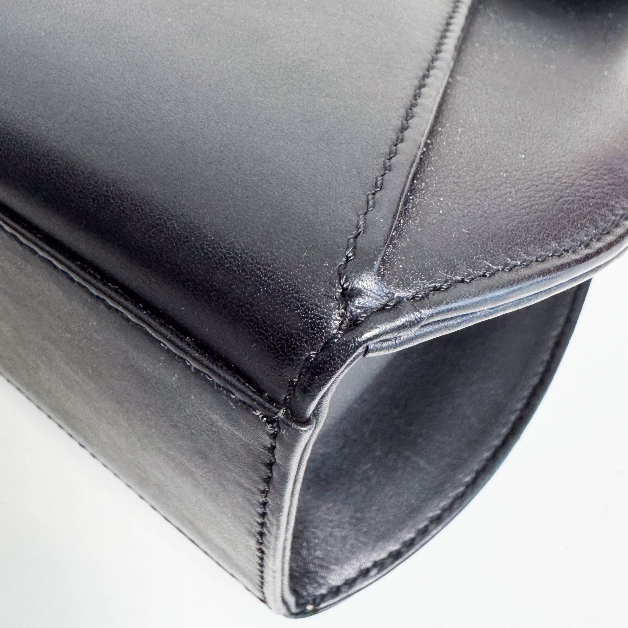 CARTIER Panthère Black Leather Top Handle Bag, in , Sold by HIVE PRELOVED - Handle Bags, ,