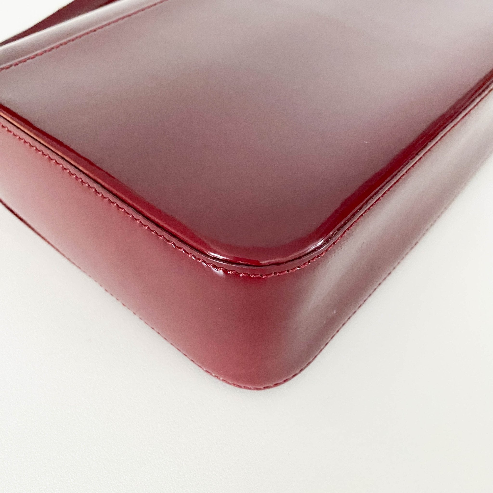 CARTIER Panthère Burgundy Leather Crossbody bag, in , Sold by HIVE PRELOVED - Crossbody bags, ,