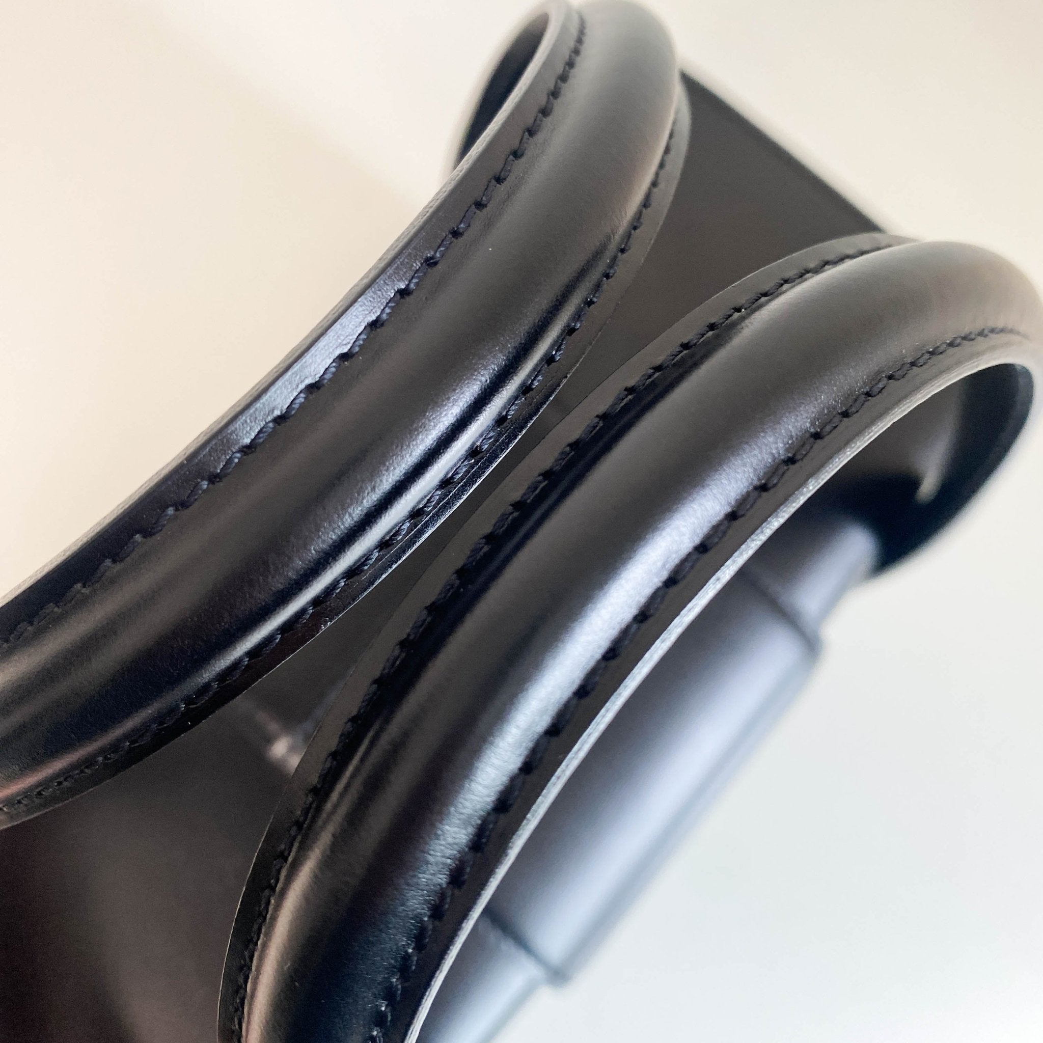 CARTIER Panthère de Cartie Black Box Calf Leather Top Handle Bag Silver Hardware, in , Sold by HIVE PRELOVED - Handle Bags, ,