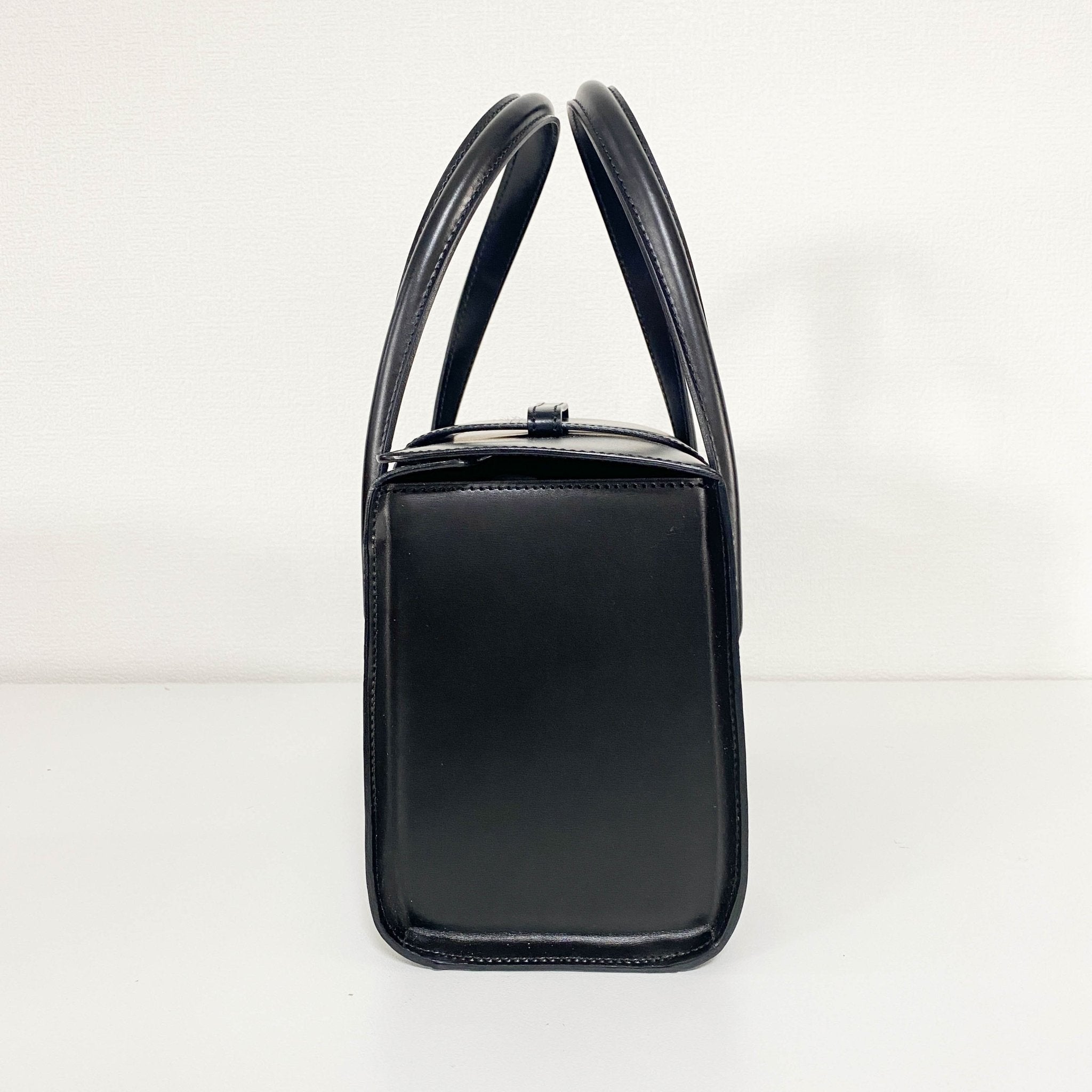CARTIER Panthère de Cartie Black Box Calf Leather Top Handle Bag Silver Hardware, in , Sold by HIVE PRELOVED - Handle Bags, ,