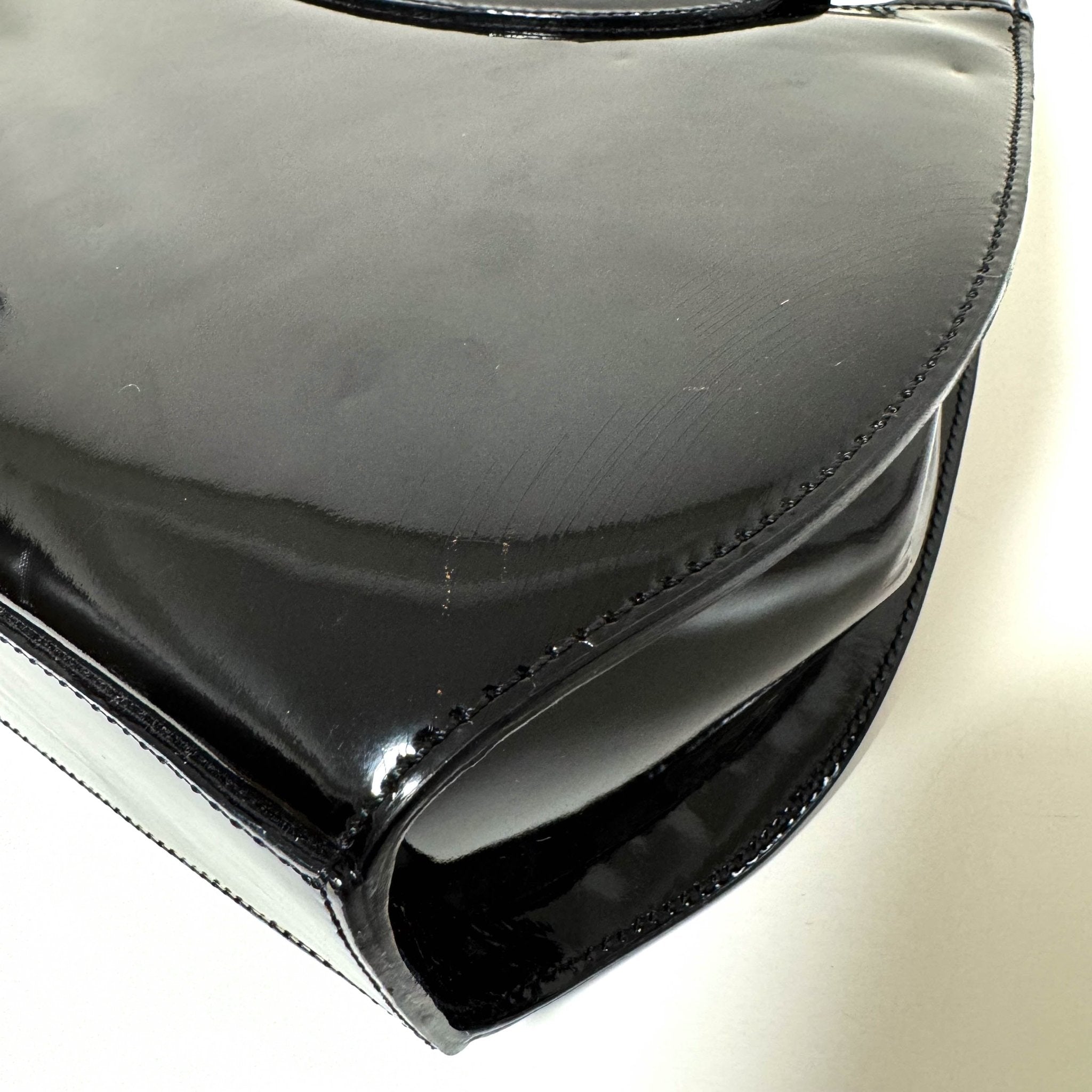 CARTIER Panthère de Cartier Black Patent Leather Top Handle Bag Gold Hardware, in , Sold by HIVE PRELOVED - Handle Bags, ,