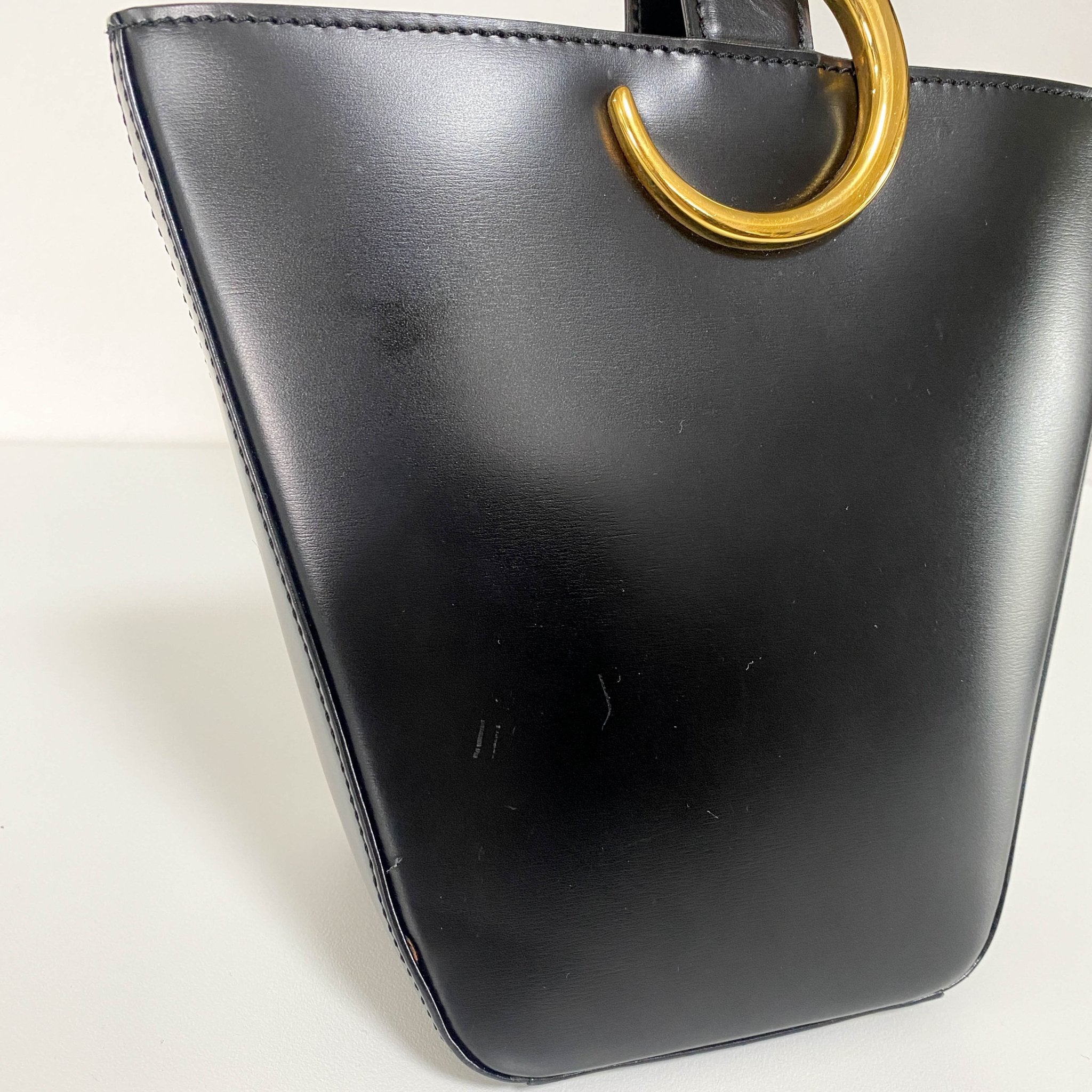 Cartier Panthère Leather Shoulder bag Black, in , Sold by HIVE PRELOVED - Shoulder Bags, ,