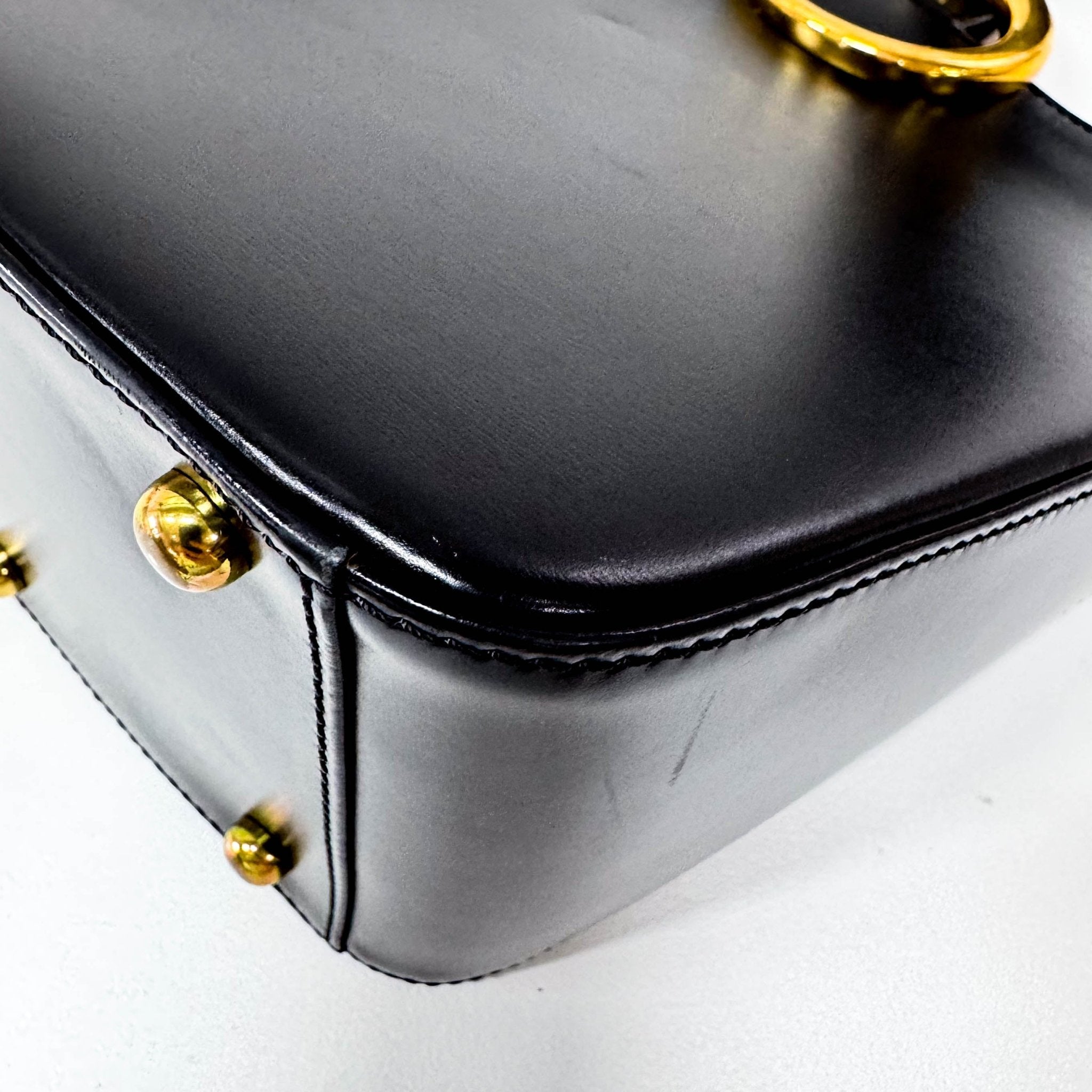 CARTIER Panthère Leather Shoulder bag Black, in , Sold by HIVE PRELOVED - Shoulder Bags, ,