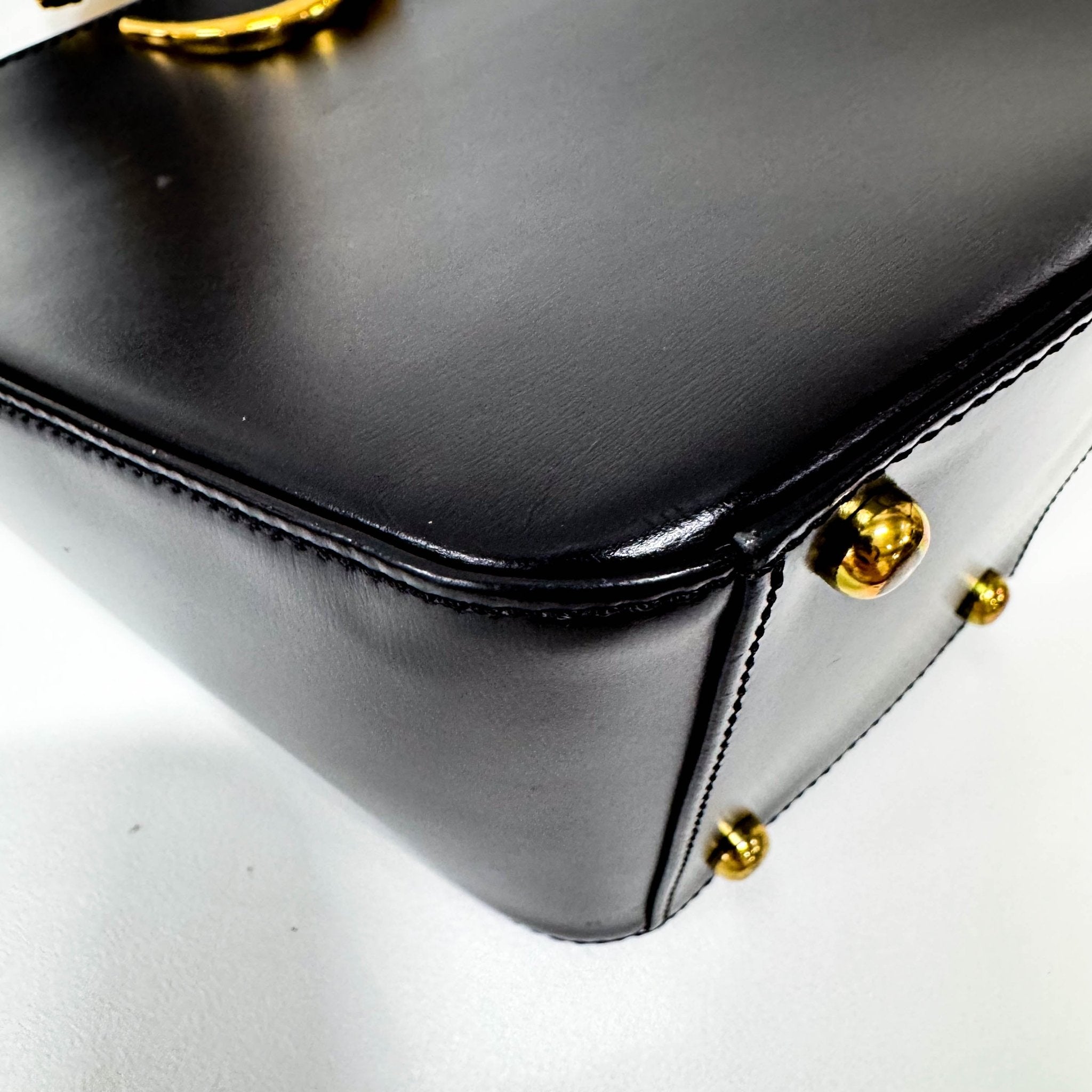 CARTIER Panthère Leather Shoulder bag Black, in , Sold by HIVE PRELOVED - Shoulder Bags, ,