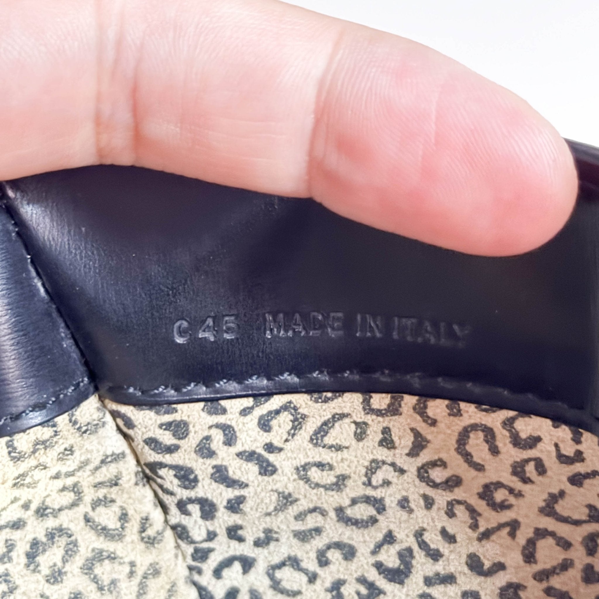 CARTIER Panthère Leather Top Handle bag Black Mini, in , Sold by HIVE PRELOVED - Handle Bags, ,