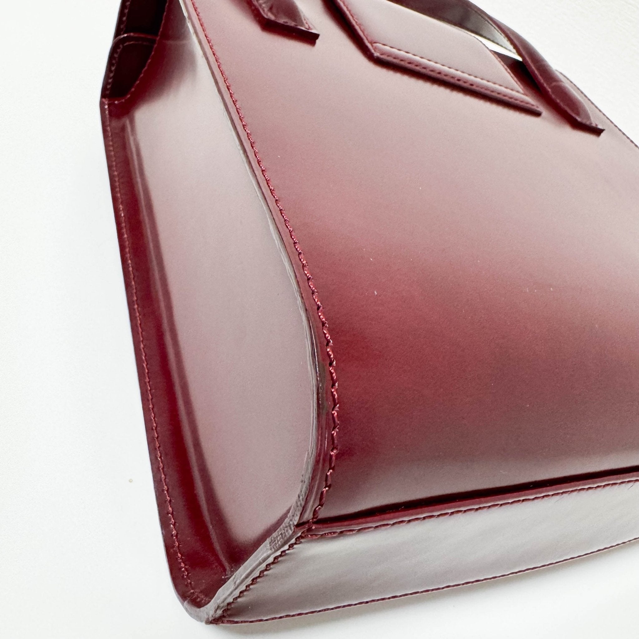 Cartier Panthère Silver Metal Bordeaux Leather Top Handle Shoulder Bag, in , Sold by HIVE PRELOVED - Handle Bag, Shoulder Bag