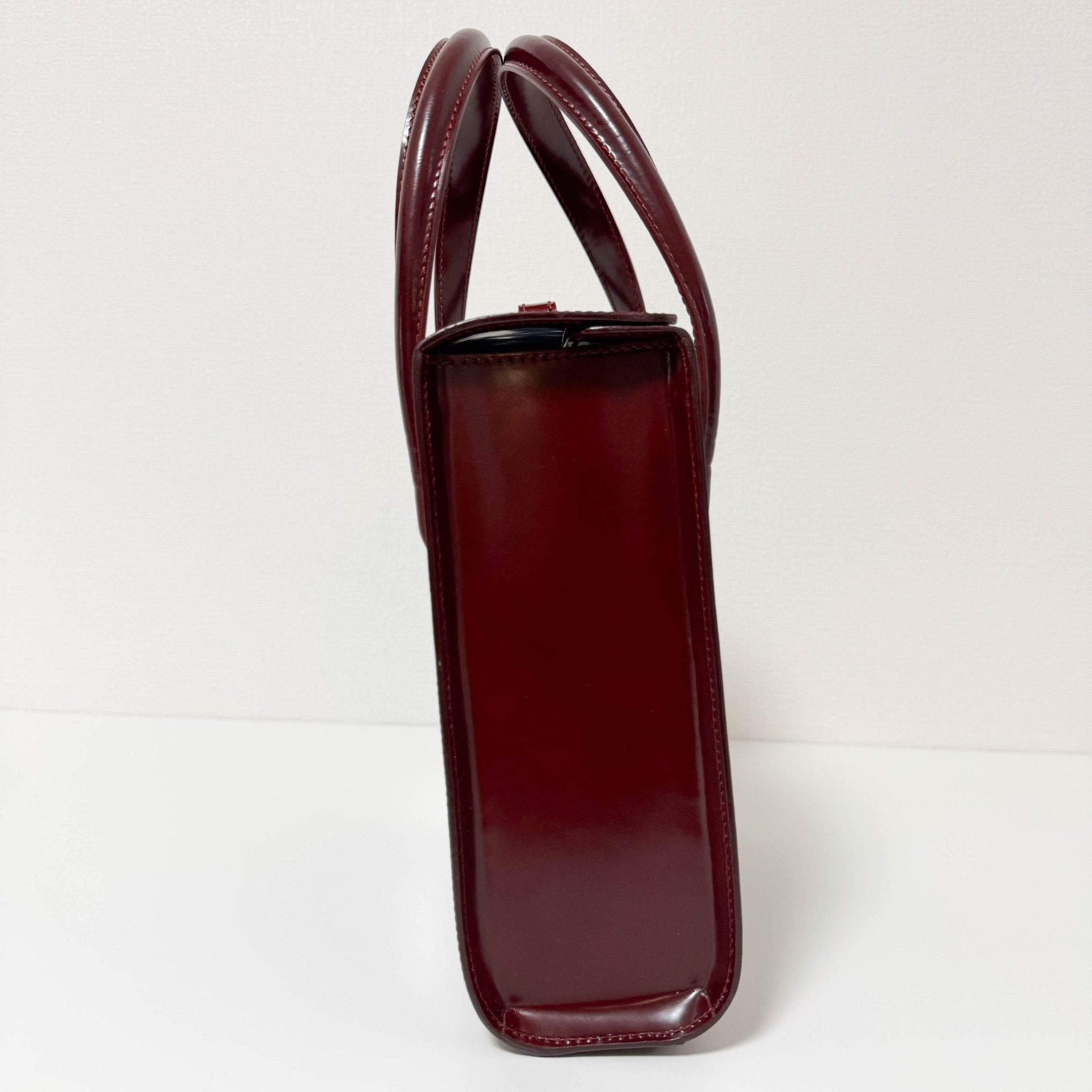 Cartier Panthère Silver Metal Bordeaux Leather Top Handle Shoulder Bag, in , Sold by HIVE PRELOVED - Handle Bag, Shoulder Bag