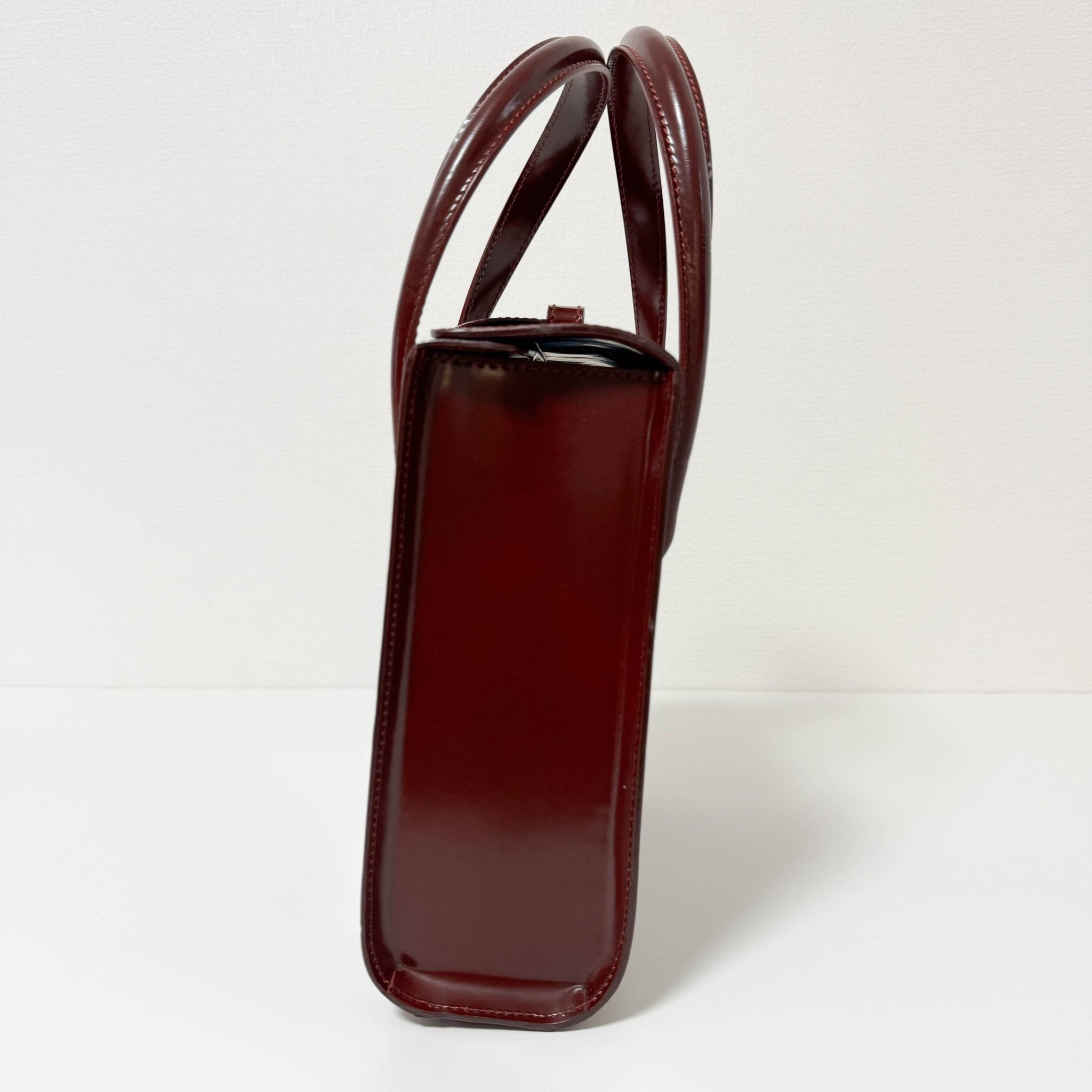 Cartier Panthère Silver Metal Bordeaux Leather Top Handle Shoulder Bag, in , Sold by HIVE PRELOVED - Handle Bag, Shoulder Bag