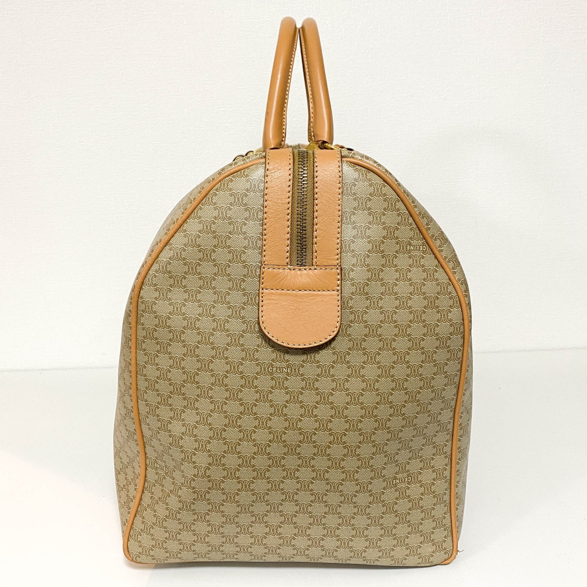 Her lip to ♡ Club Hers Boston Bag Novelty Item