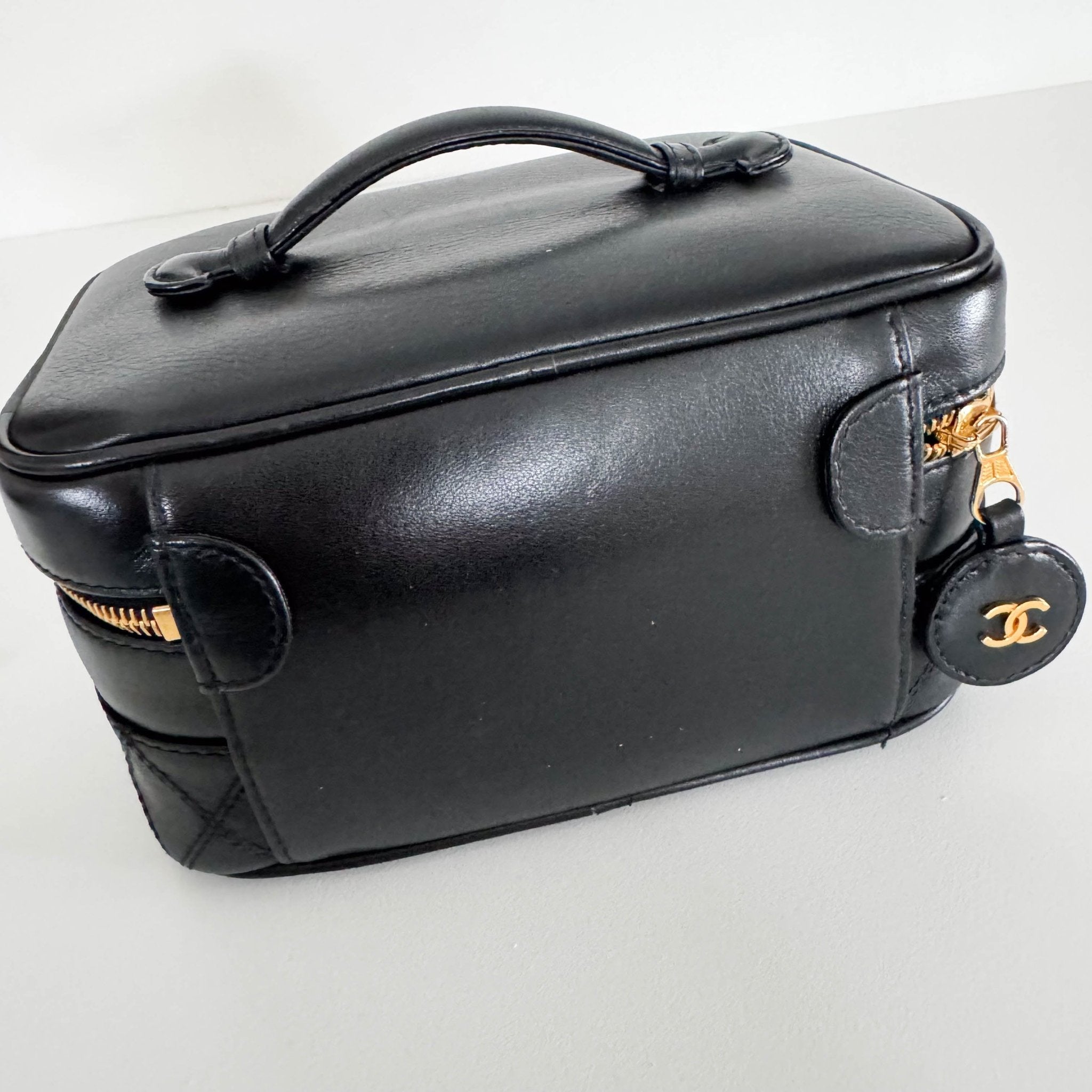 CHANEL Bicolore Vanity Cosmetic Case Black, in , Sold by HIVE PRELOVED - Handle Bags, ,
