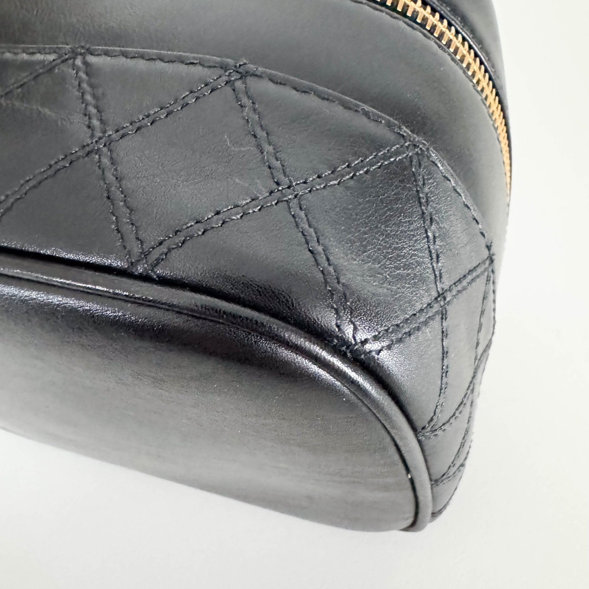 CHANEL Bicolore Vanity Cosmetic Case Black, in , Sold by HIVE PRELOVED - Handle Bags, ,