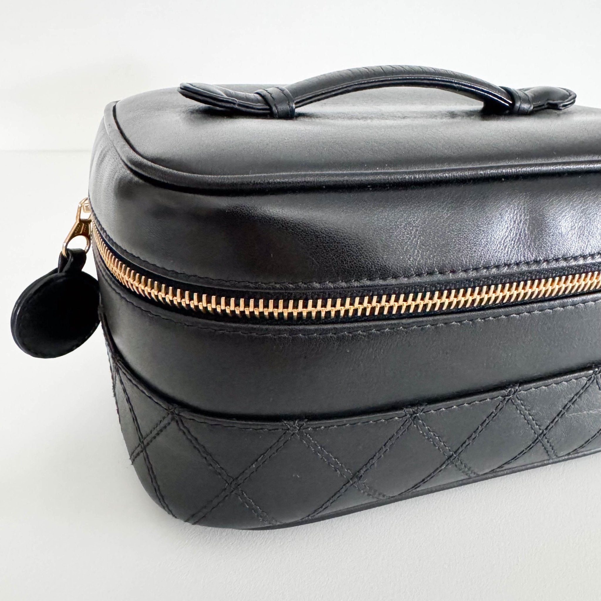 CHANEL Bicolore Vanity Cosmetic Case Black, in , Sold by HIVE PRELOVED - Handle Bags, ,