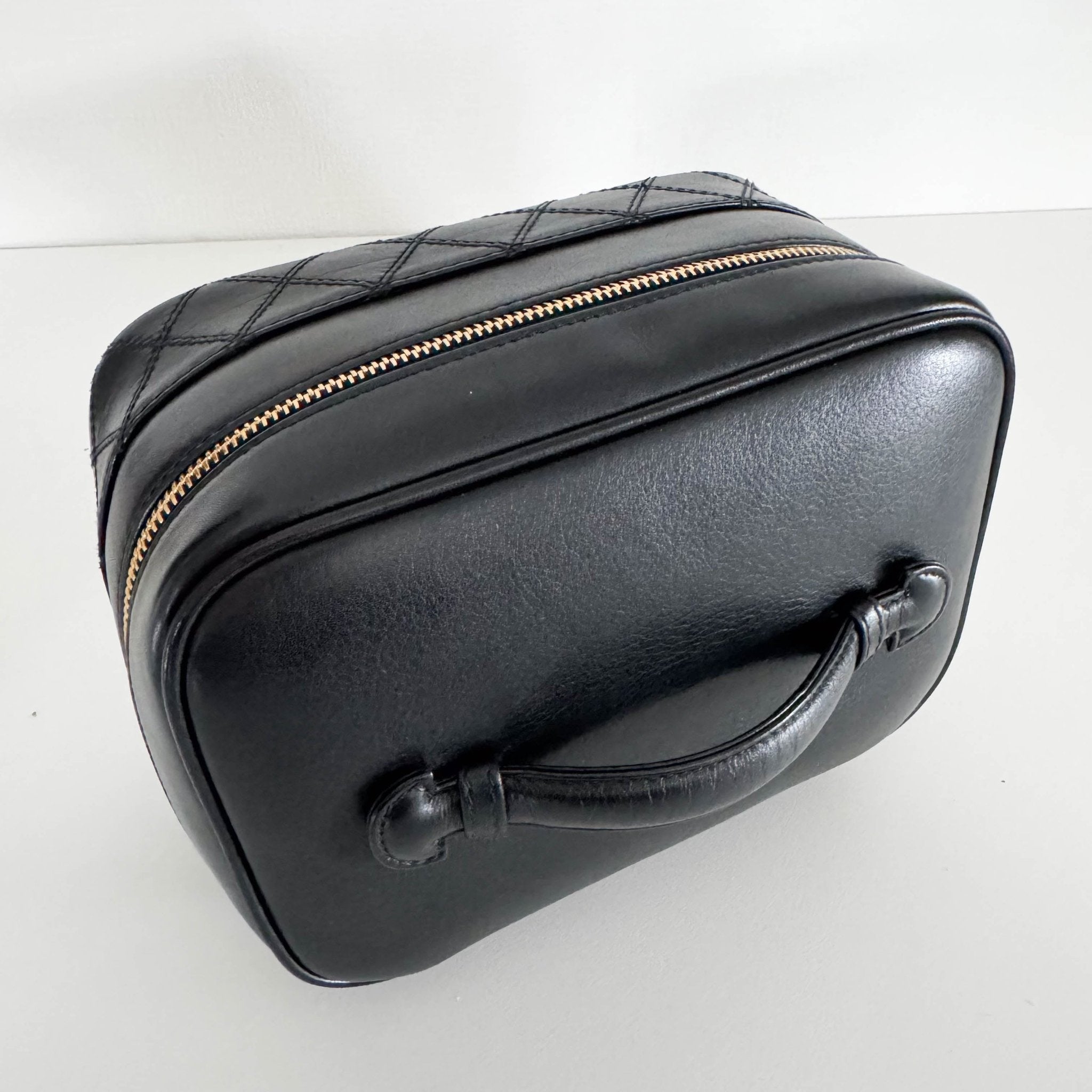 CHANEL Bicolore Vanity Cosmetic Case Black, in , Sold by HIVE PRELOVED - Handle Bags, ,