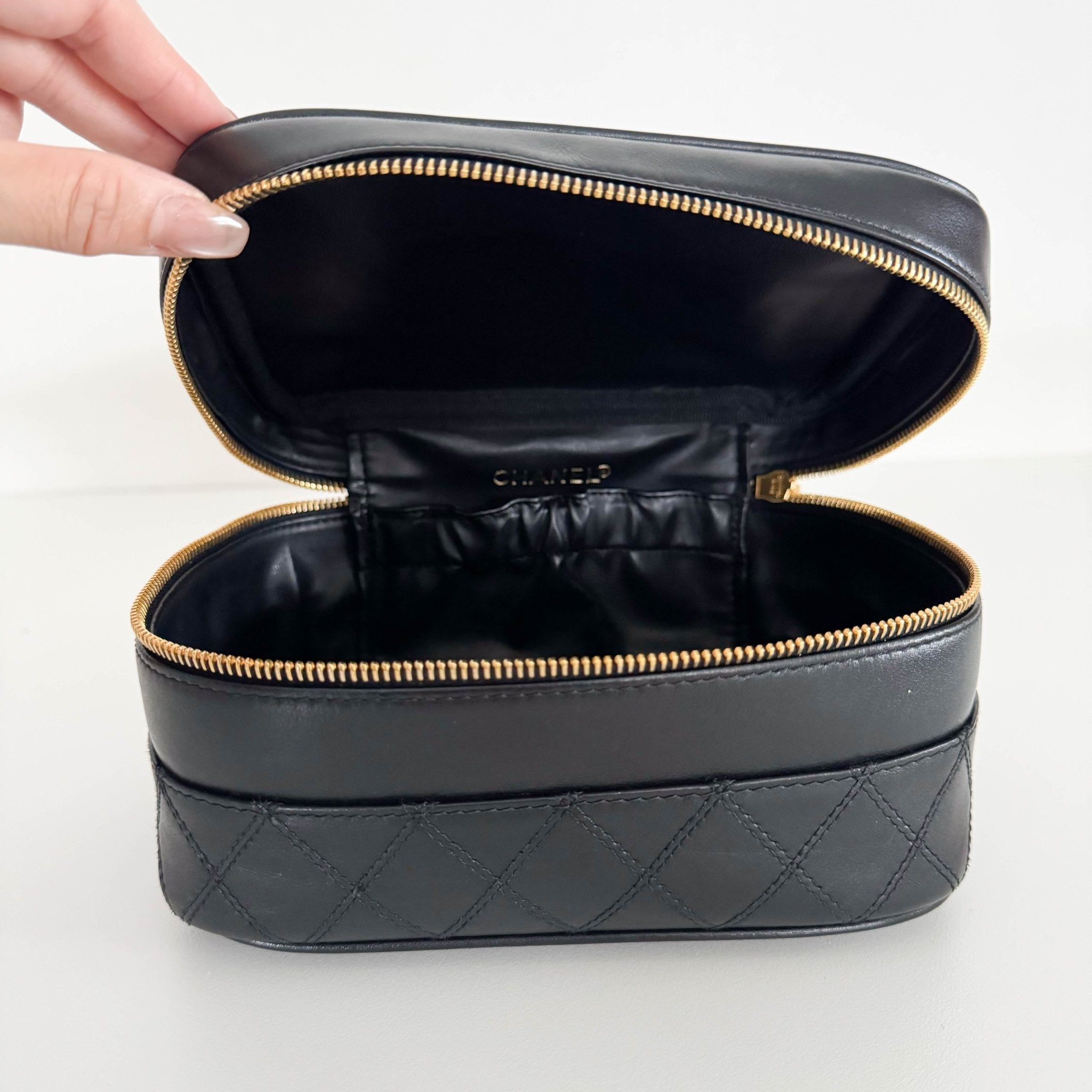 CHANEL Bicolore Vanity Cosmetic Case Black, in , Sold by HIVE PRELOVED - Handle Bags, ,