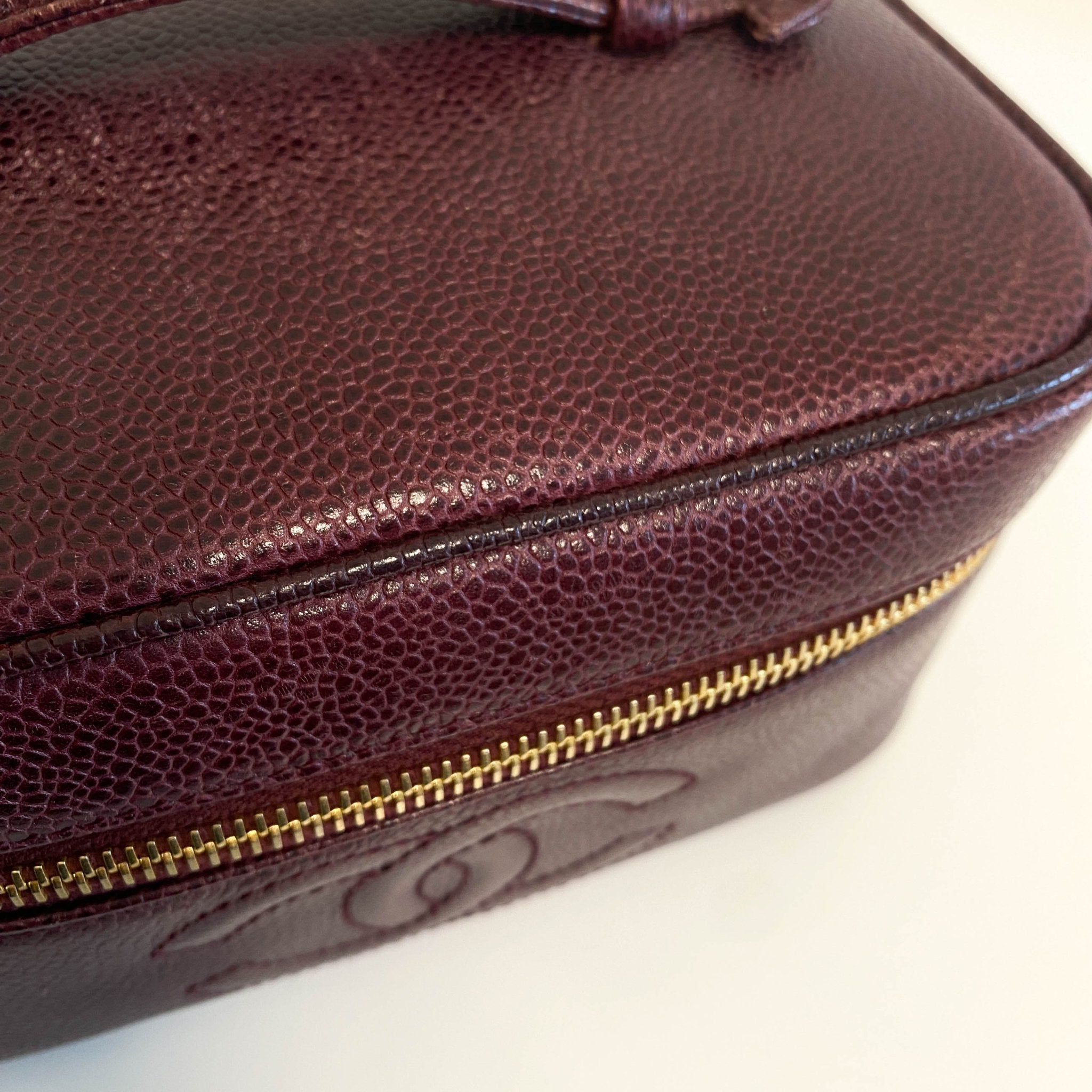 CHANEL CC Logo Vanity Case Aubergine Leather, in , Sold by HIVE PRELOVED - Handle Bags, ,