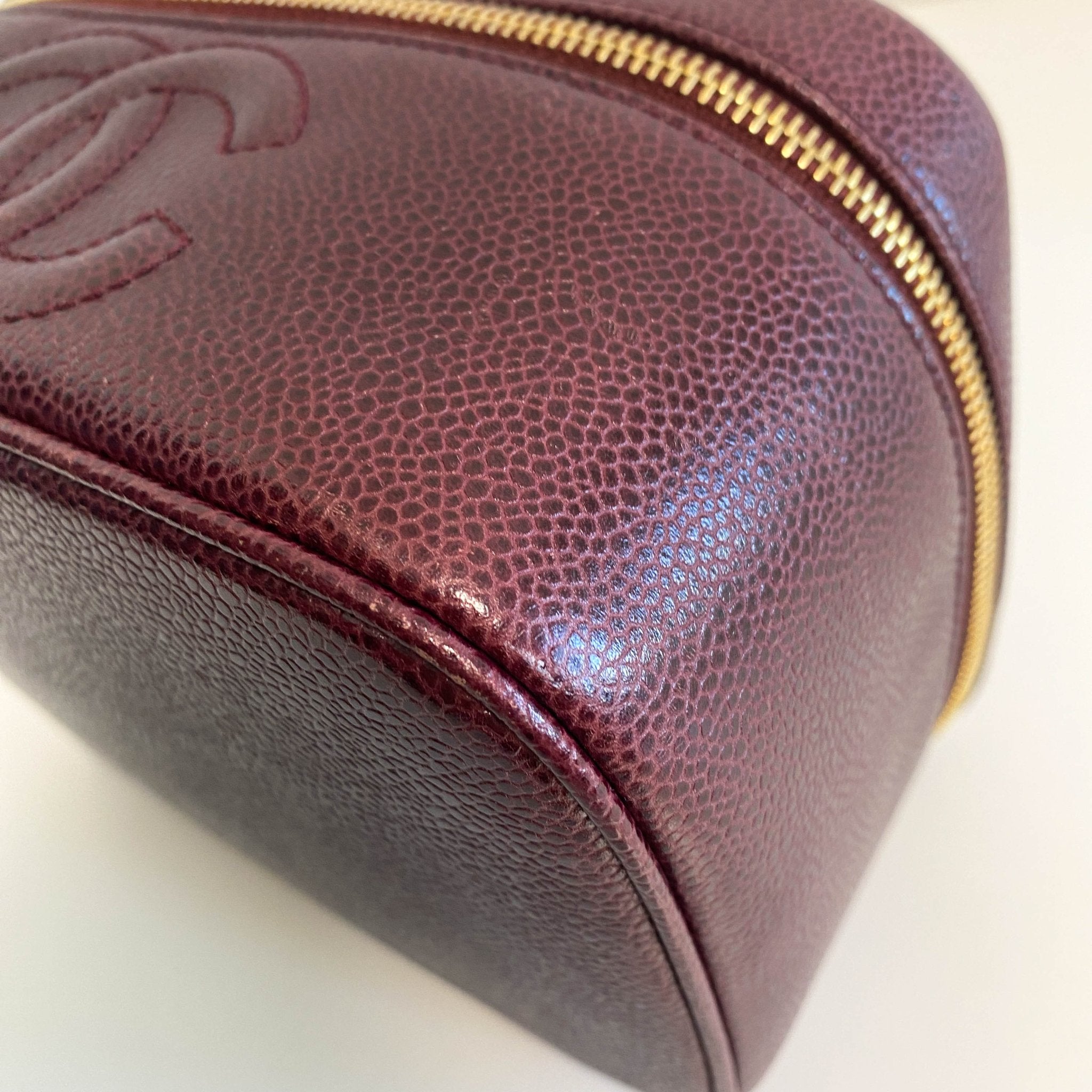CHANEL CC Logo Vanity Case Aubergine Leather, in , Sold by HIVE PRELOVED - Handle Bags, ,