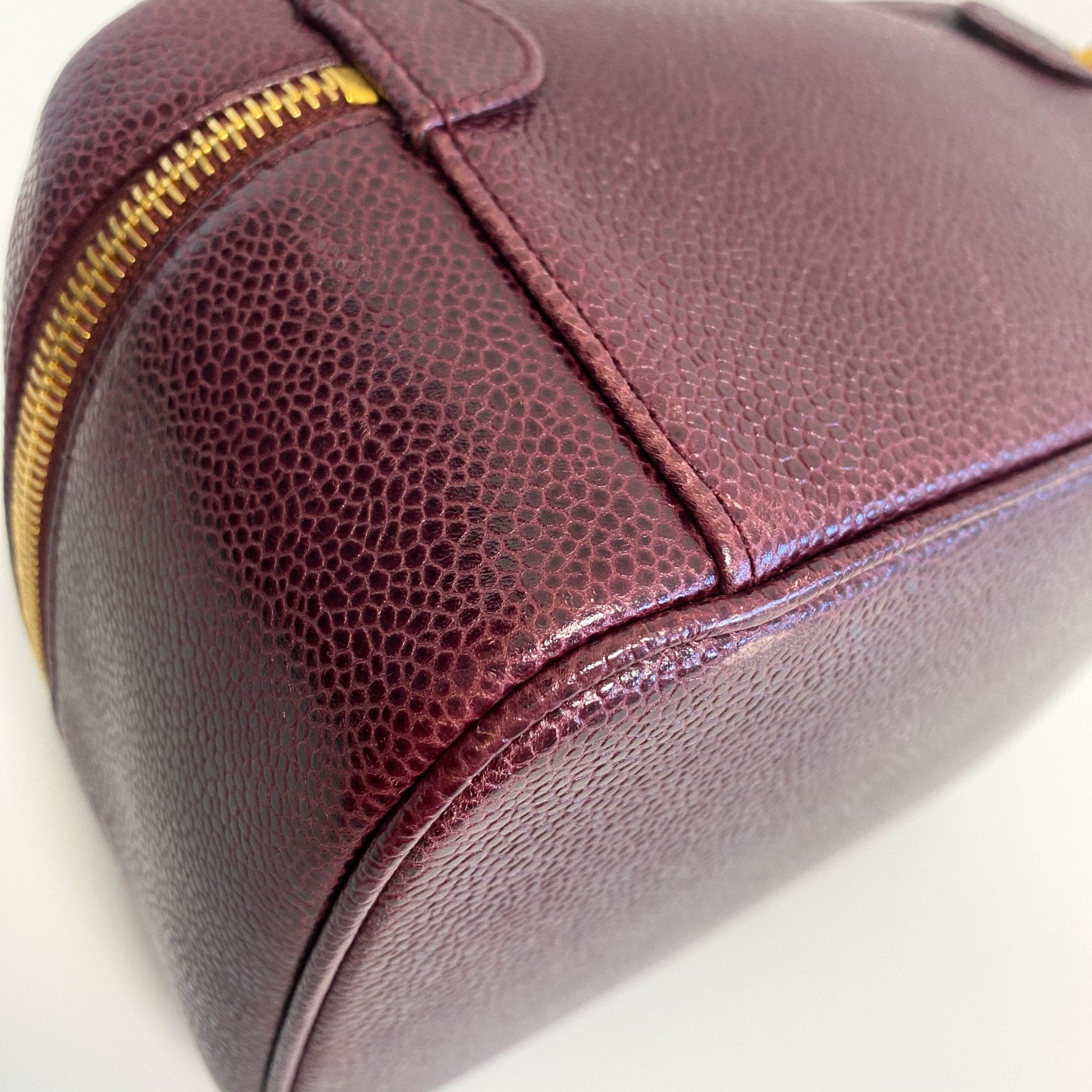 CHANEL CC Logo Vanity Case Aubergine Leather, in , Sold by HIVE PRELOVED - Handle Bags, ,