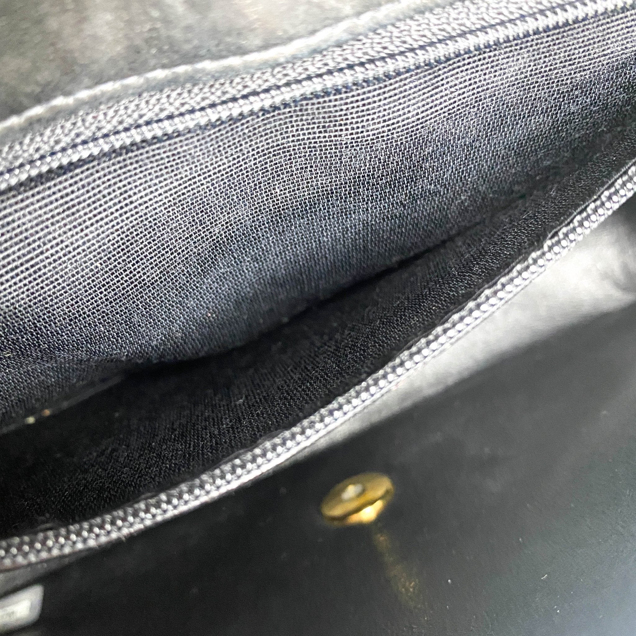 CHANEL CC Turnlock Patent Leather Single Classic Flap Chain Shoulder Bag, in , Sold by HIVE PRELOVED - Shoulder Bags, ,