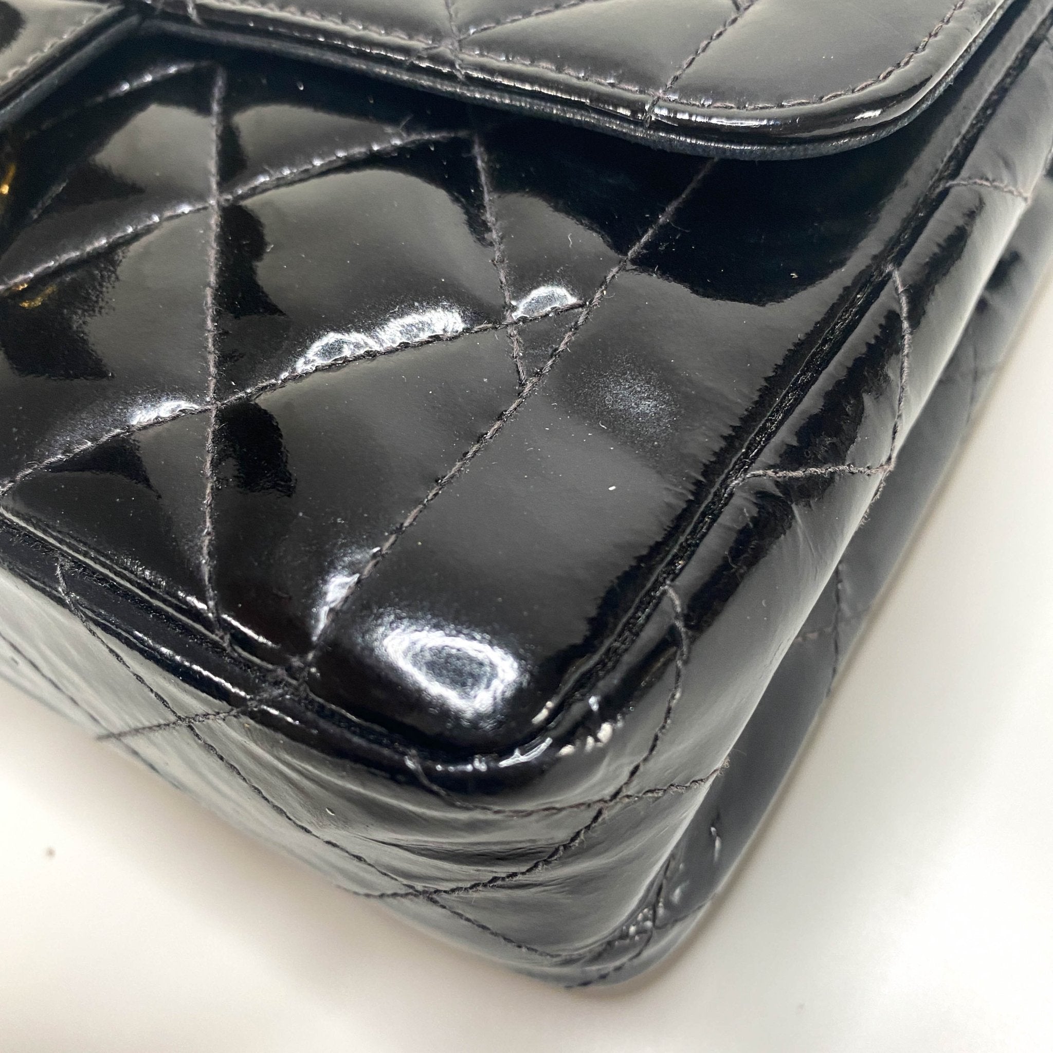 CHANEL CC Turnlock Patent Leather Single Classic Flap Chain Shoulder Bag, in , Sold by HIVE PRELOVED - Shoulder Bags, ,