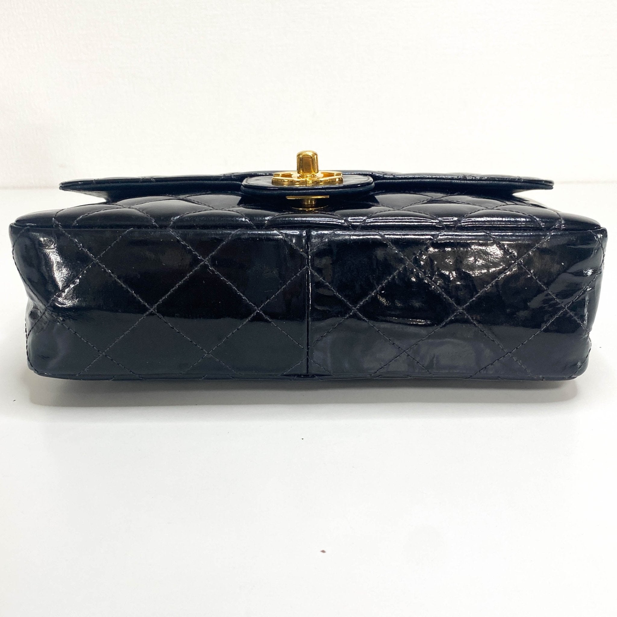 CHANEL CC Turnlock Patent Leather Single Classic Flap Chain Shoulder Bag, in , Sold by HIVE PRELOVED - Shoulder Bags, ,
