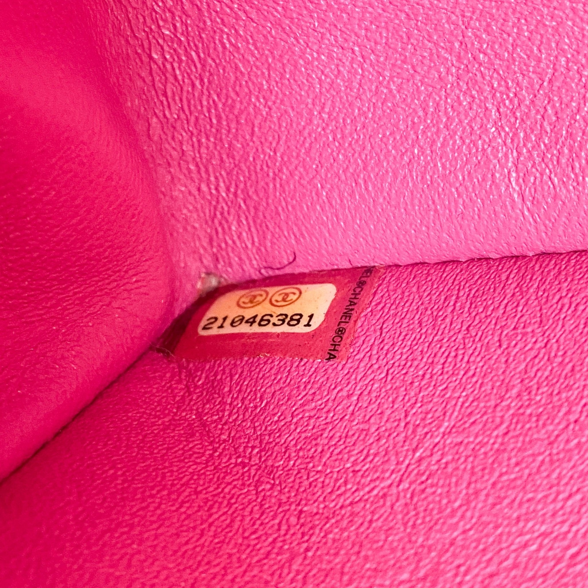 CHANEL Chevron CC V Stitched Single Flap Lambskin Chain Shoulder Bag Pink Gold Hardware in Sold by HIVE PRELOVED-Crossbodybag