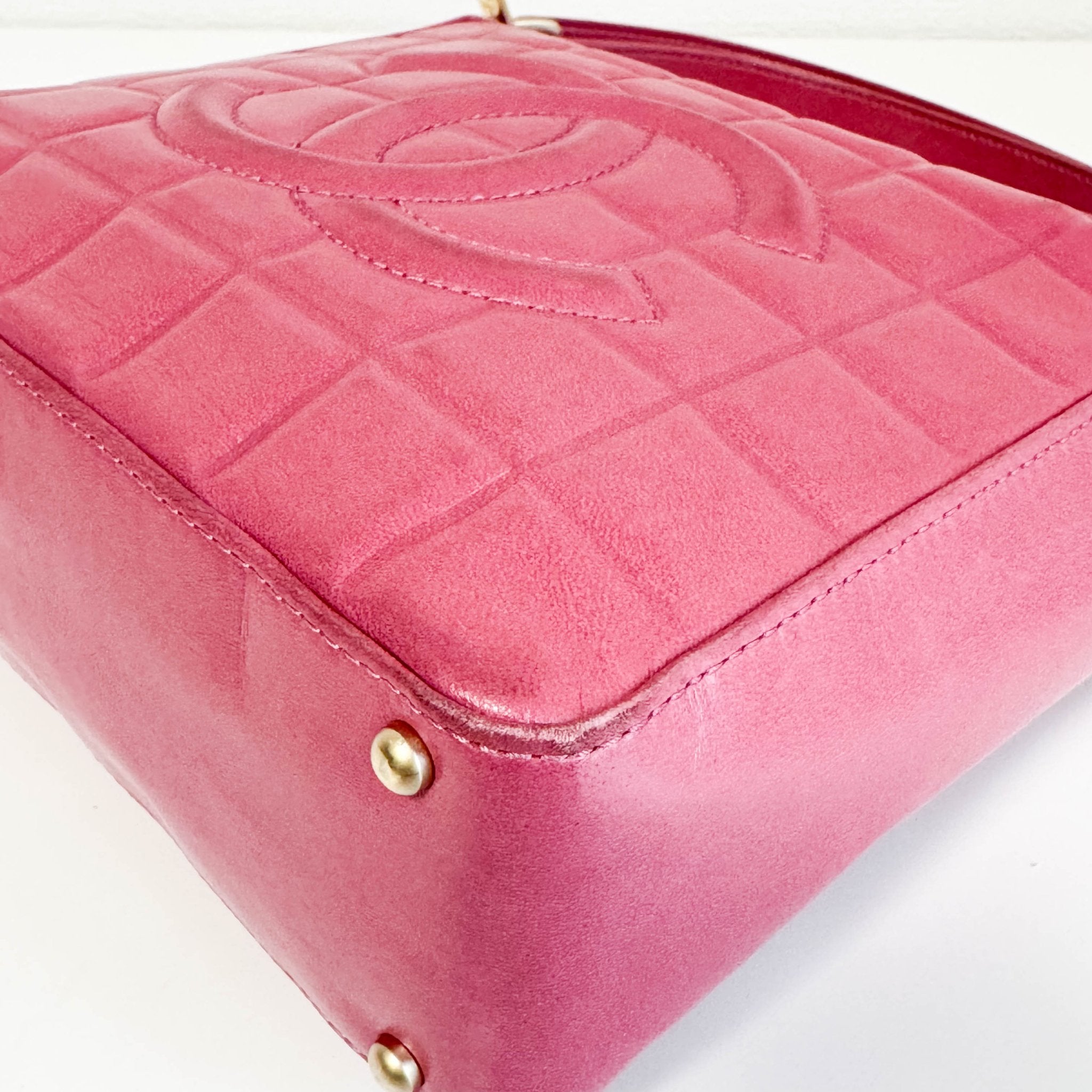 CHANEL Chocolate Bar Pink Lamb Leather Shoulder Bag, in , Sold by HIVE PRELOVED - Shoulder Bags, ,