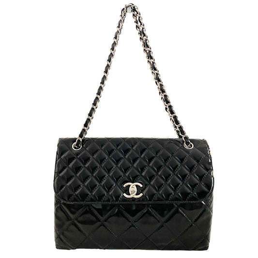 CHANEL In The Business Flap Bag, in , Sold by HIVE PRELOVED - Items on Sale, Shoulder Bags,