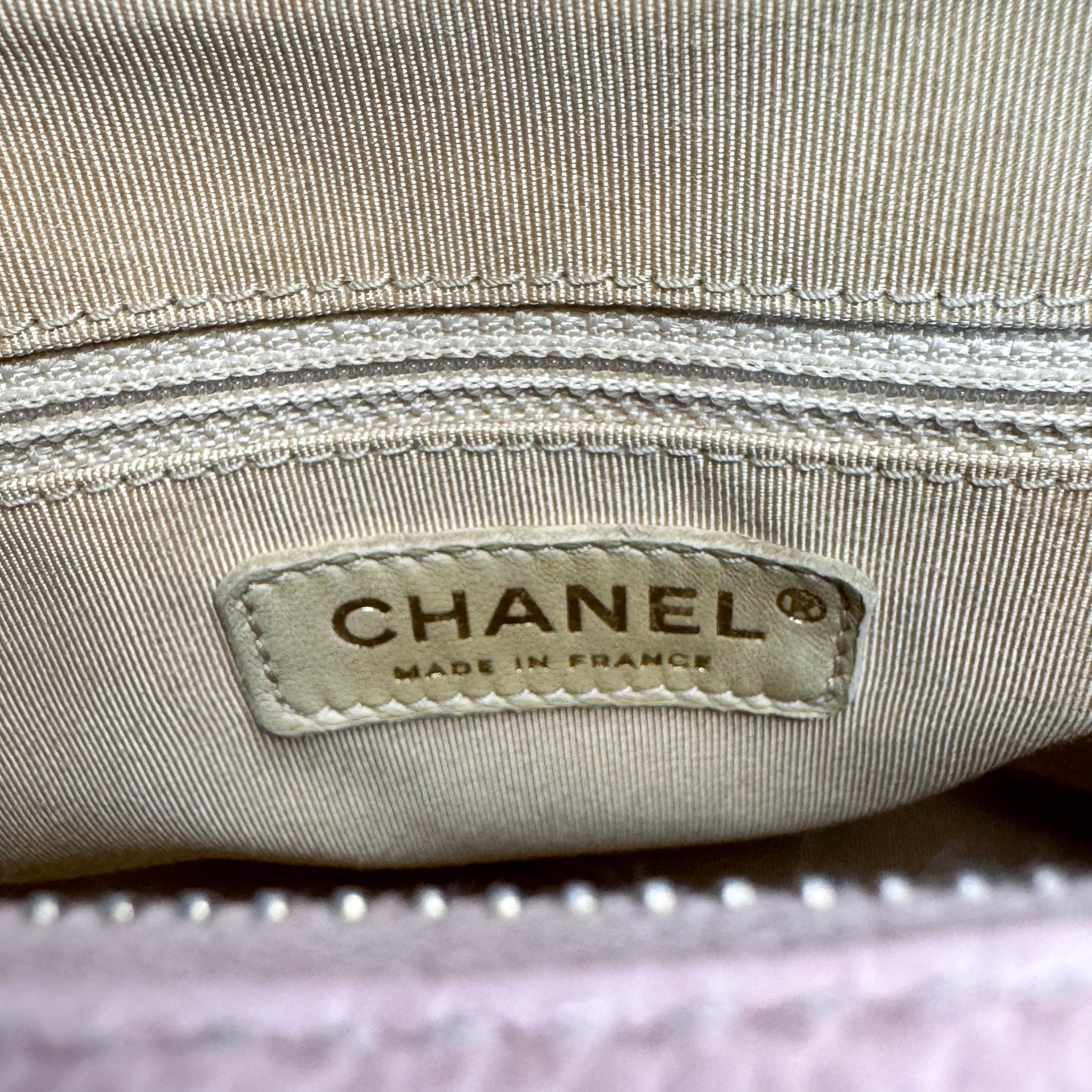 CHANEL Quilted Caviar Skin Leather Pink Hobo Shoulder Bag, in , Sold by HIVE PRELOVED - Shoulder Bags, ,