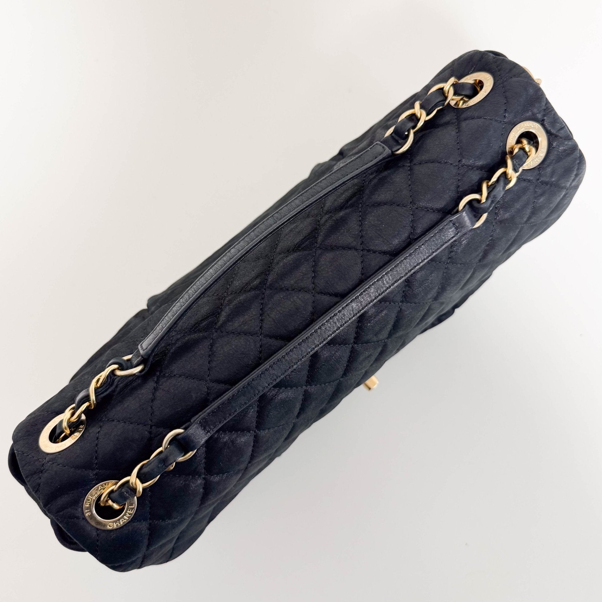 CHANEL Quilted Leather 31 Rue Cambon Flap Bag, in , Sold by HIVE PRELOVED - Shoulder Bags, ,