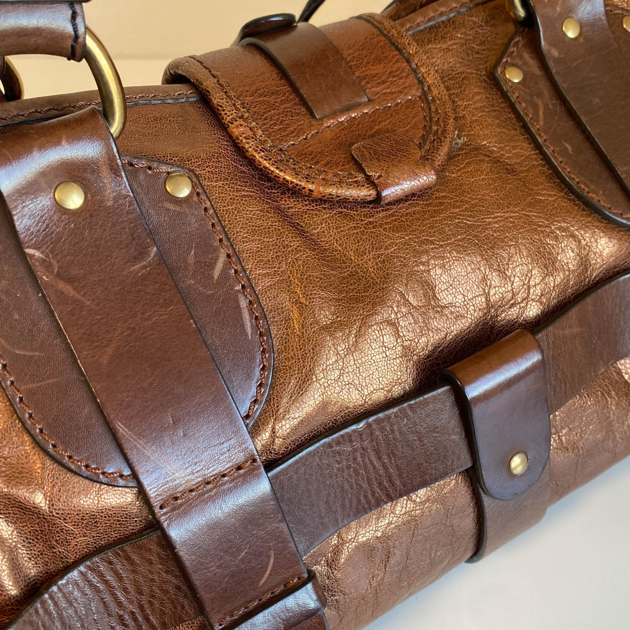 CHLOÉ Kerala Metallic Brown Leather Handbag, in , Sold by HIVE PRELOVED - Handle Bags, ,