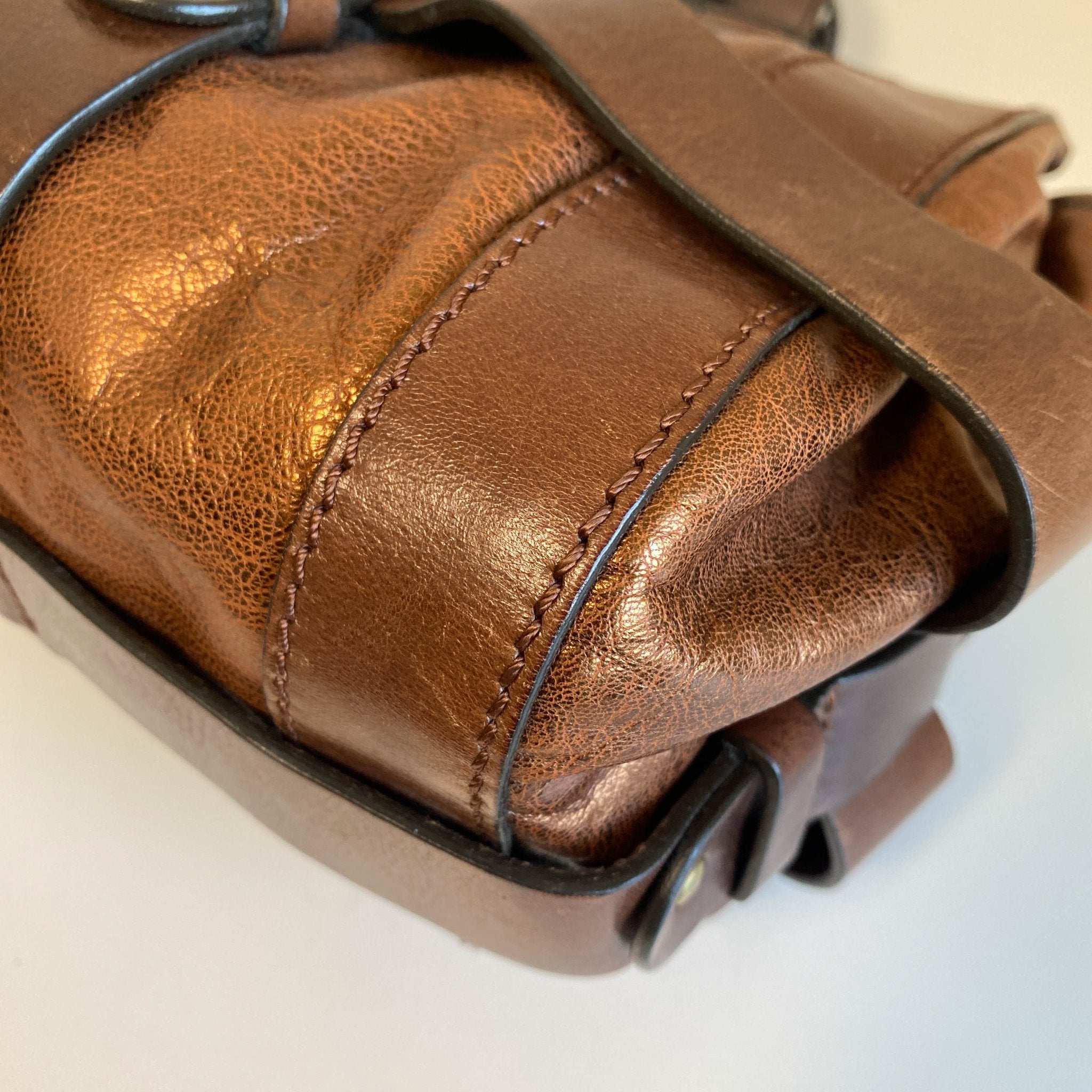 CHLOÉ Kerala Metallic Brown Leather Handbag, in , Sold by HIVE PRELOVED - Handle Bags, ,