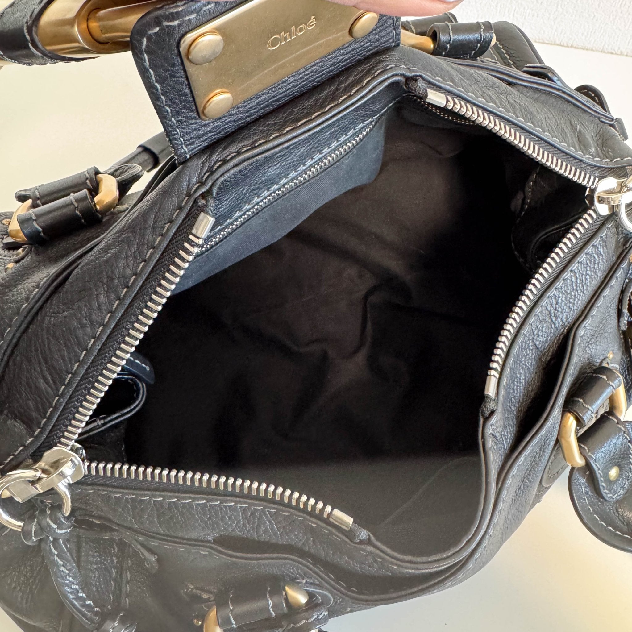 CHLOÉ Paddington Black leather Handbag Front Pocket, in , Sold by HIVE PRELOVED - Shoulder Bags, ,