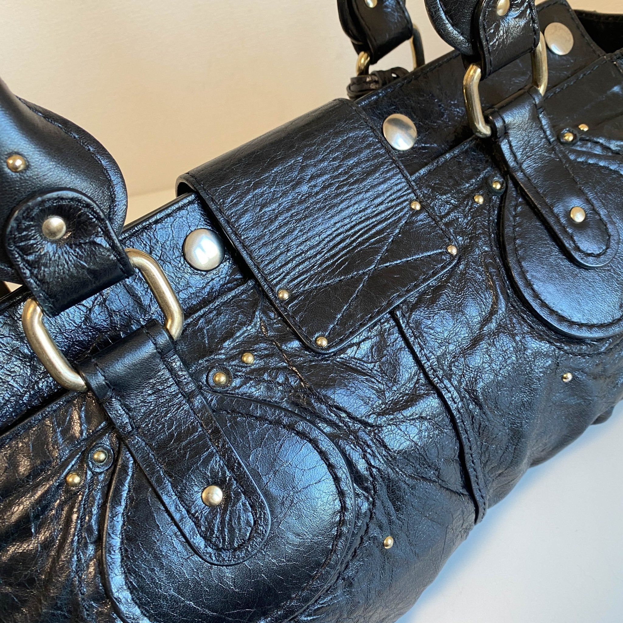 CHLOÉ Paddington Black Leather Handbag, in , Sold by HIVE PRELOVED - Handle Bags, ,