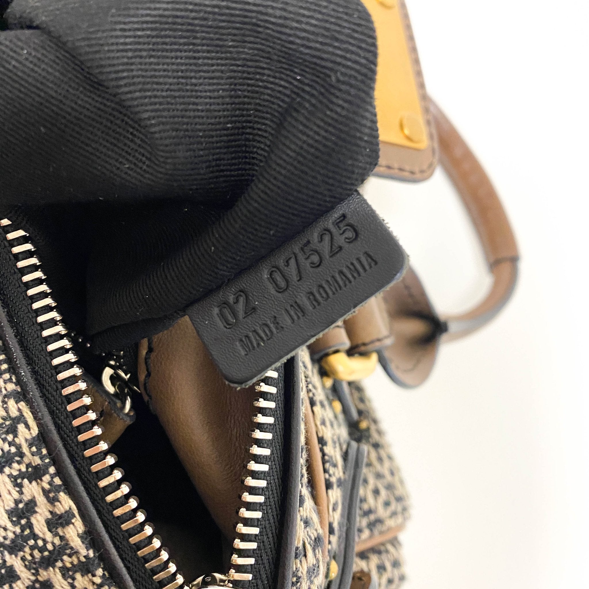 CHLOÉ Paddington Brown Gold Leather Tweed Handbag, in , Sold by HIVE PRELOVED - Handle Bags, ,