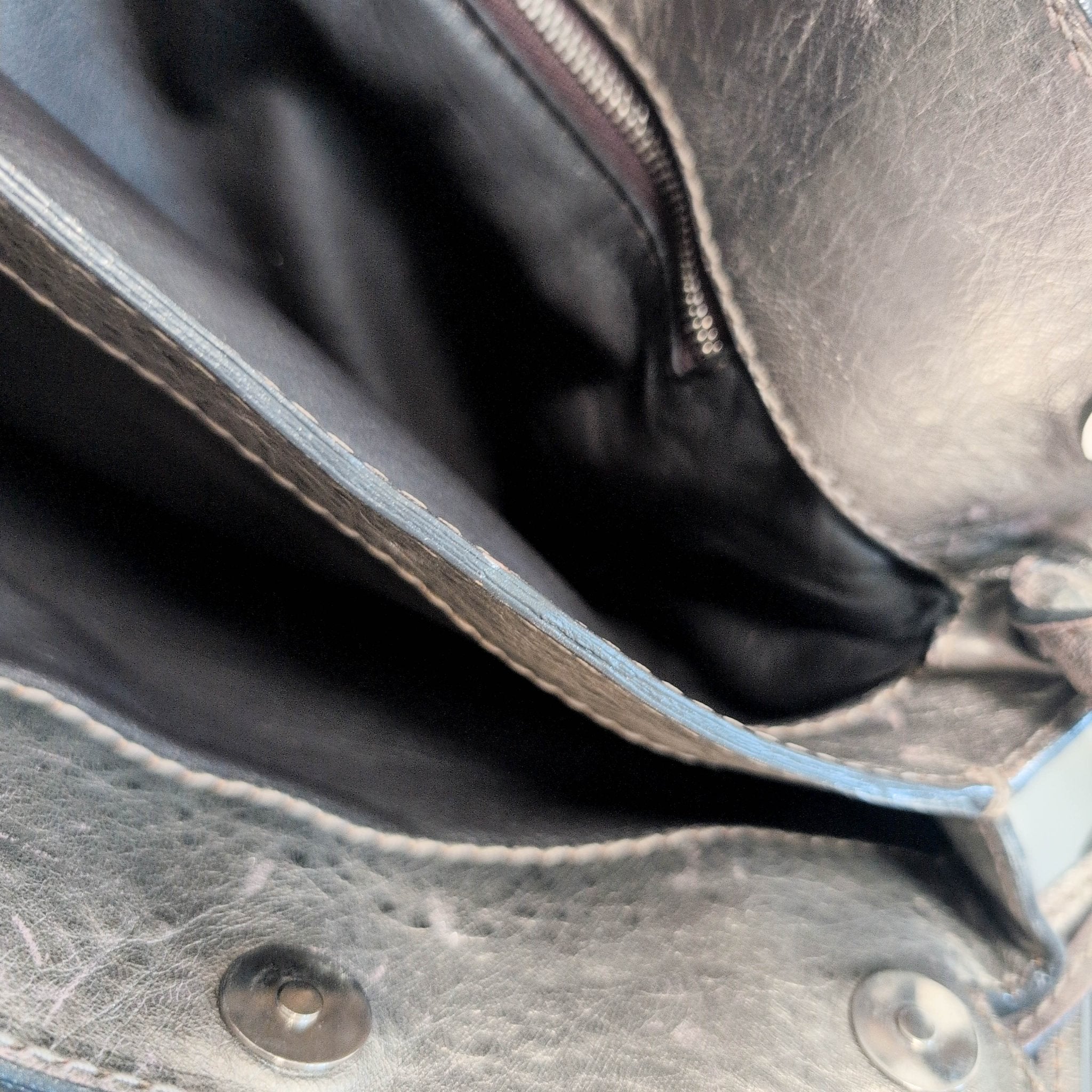 CHLOÉ Paddington Gold Cross Body Bag, in , Sold by HIVE PRELOVED - Crossbody bags, ,