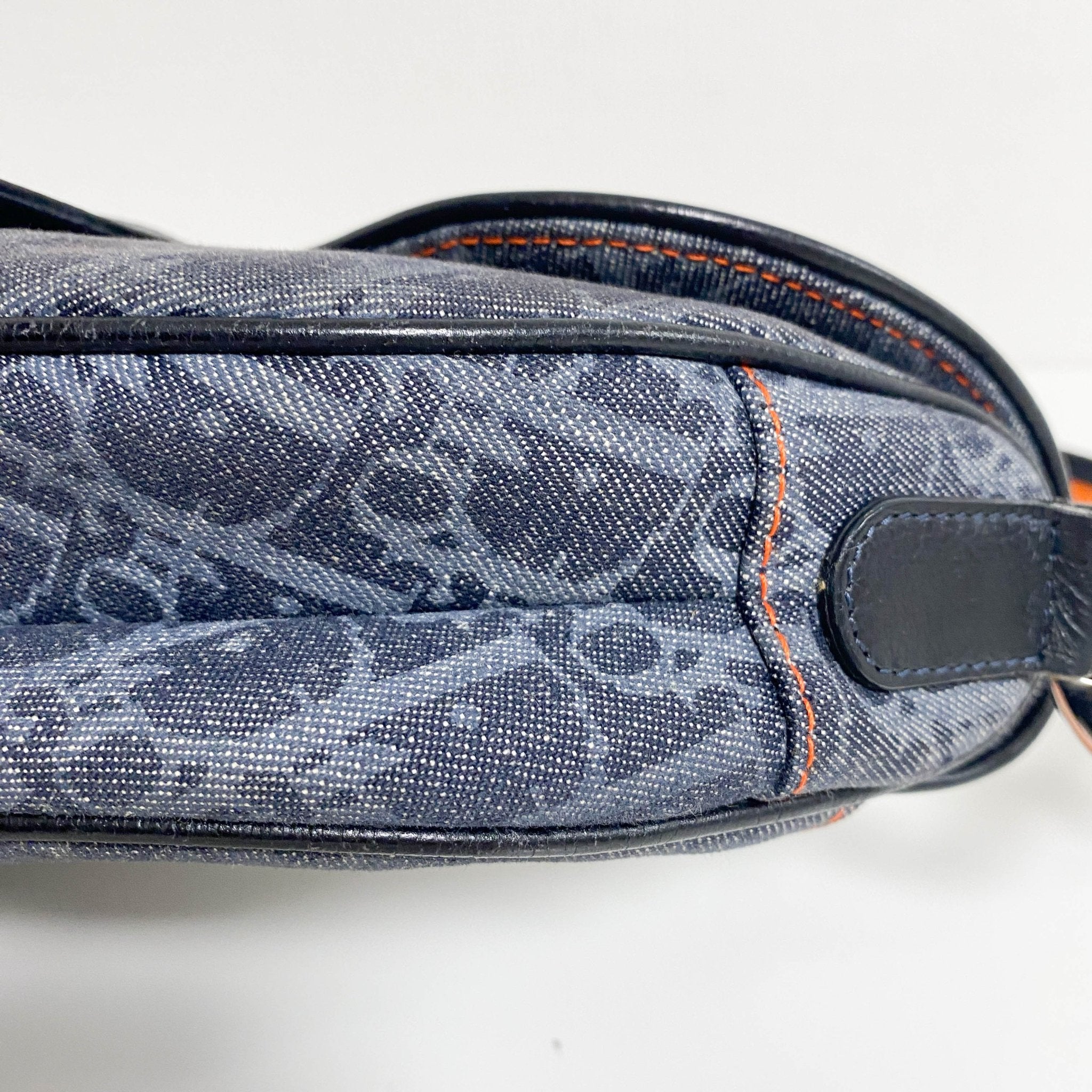 DIOR 2005 Navy Flight Line Trotter Saddle Handbag, in , Sold by HIVE PRELOVED - Shoulder Bags, ,