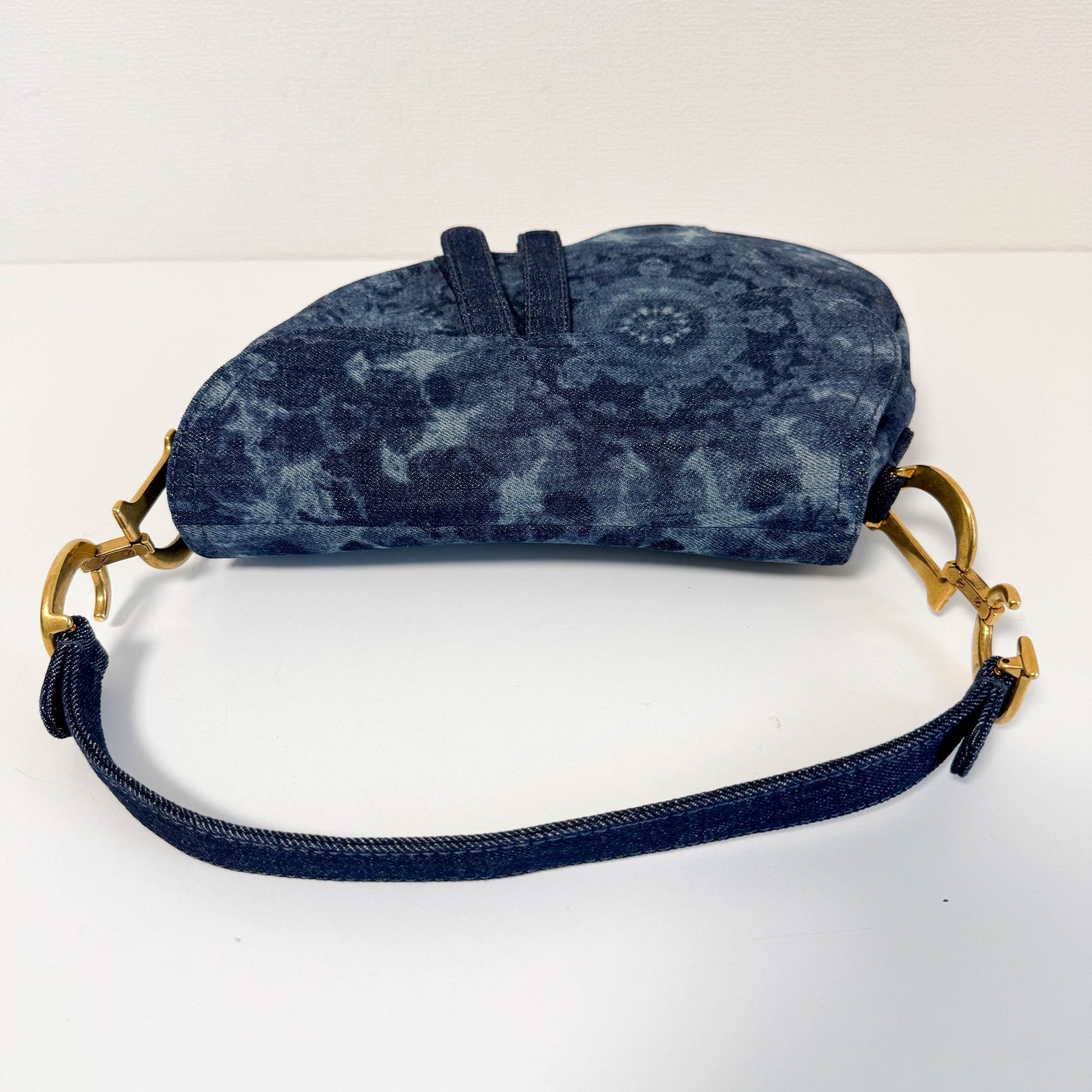 DIOR Saddle Borsa Da Sella in Senim Stampato Dior Blue Tie - Dye, in , Sold by HIVE PRELOVED - Shoulder Bags, ,