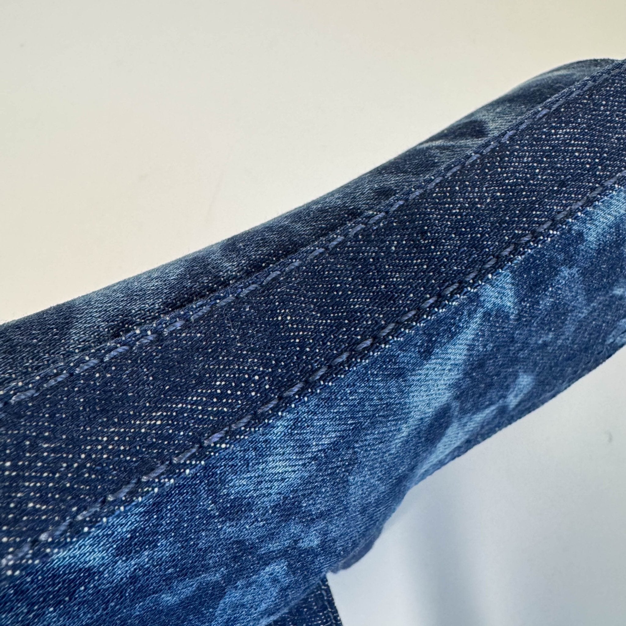 DIOR Saddle Borsa Da Sella in Senim Stampato Dior Blue Tie - Dye, in , Sold by HIVE PRELOVED - Shoulder Bags, ,