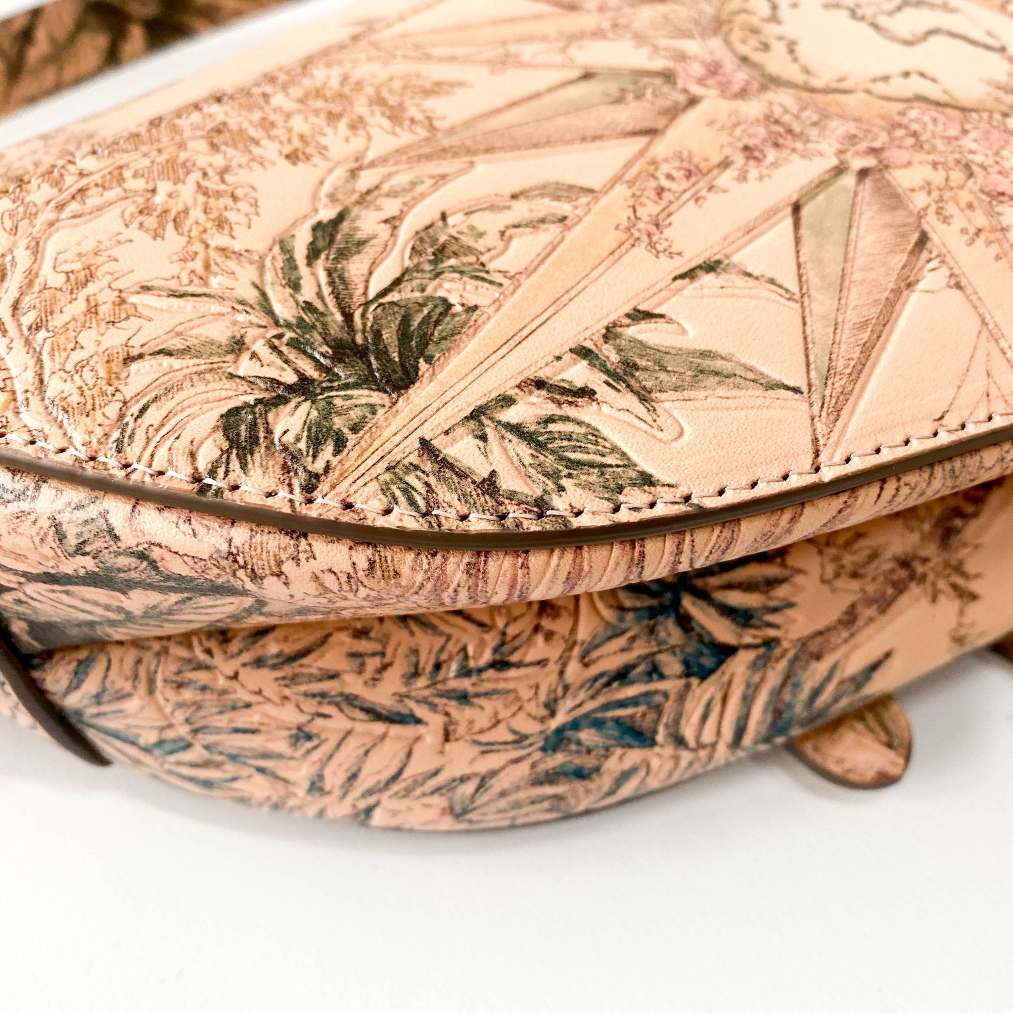 DIOR Saddle Sun Motif Engraving in Beige Leather Shoulder Bag, in , Sold by HIVE PRELOVED - Shoulder Bags, ,