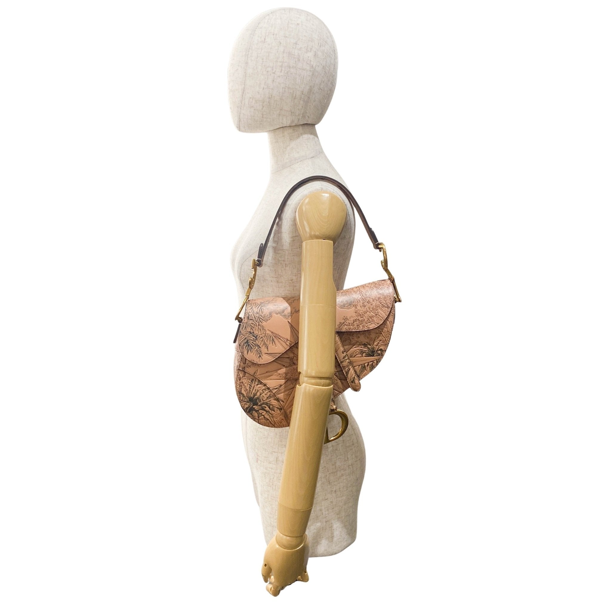 DIOR Saddle Sun Motif Engraving in Beige Leather Shoulder Bag, in , Sold by HIVE PRELOVED - Shoulder Bags, ,