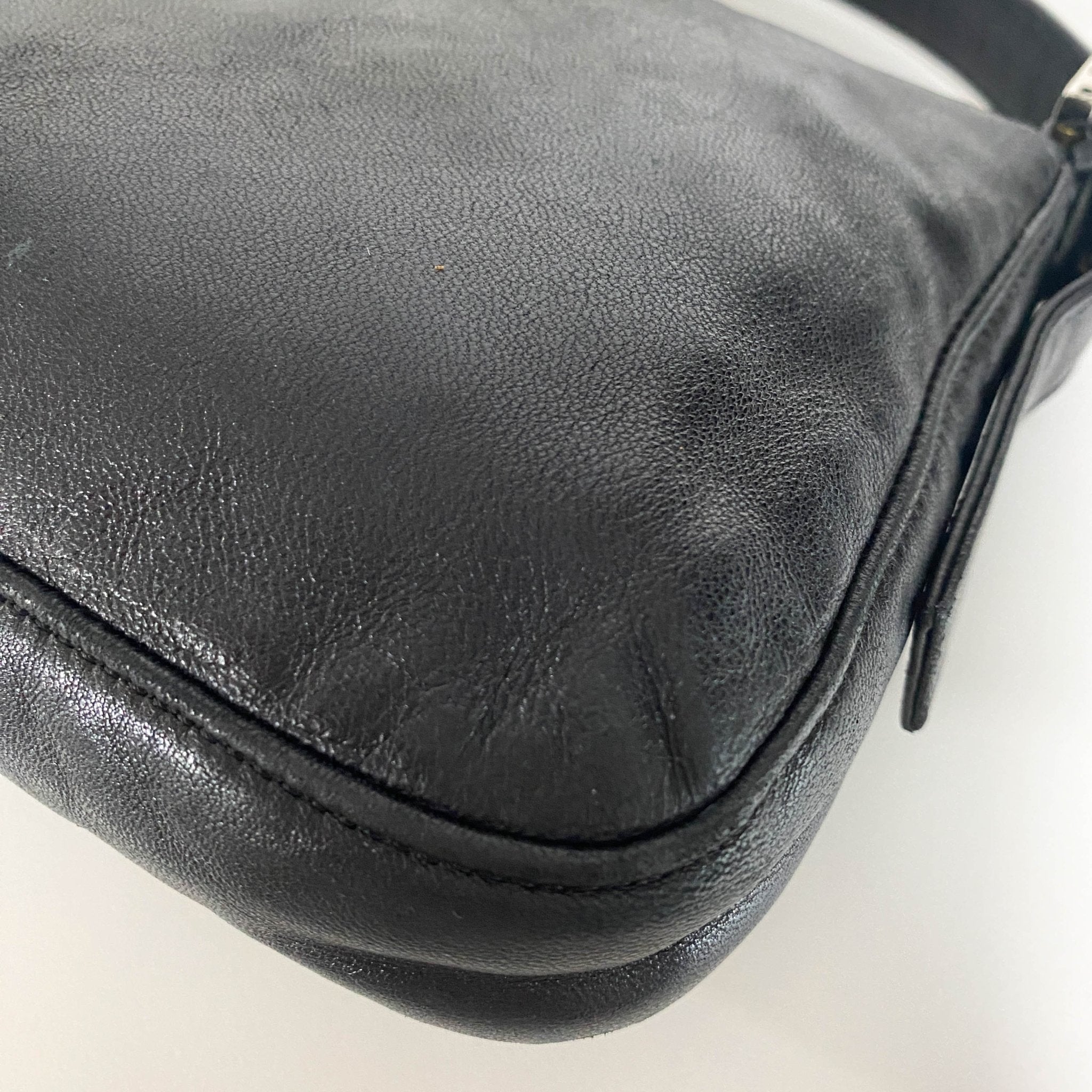 FENDI Baguette Black Leather Yellow Plated Hardware, in , Sold by HIVE PRELOVED - Shoulder Bags, ,