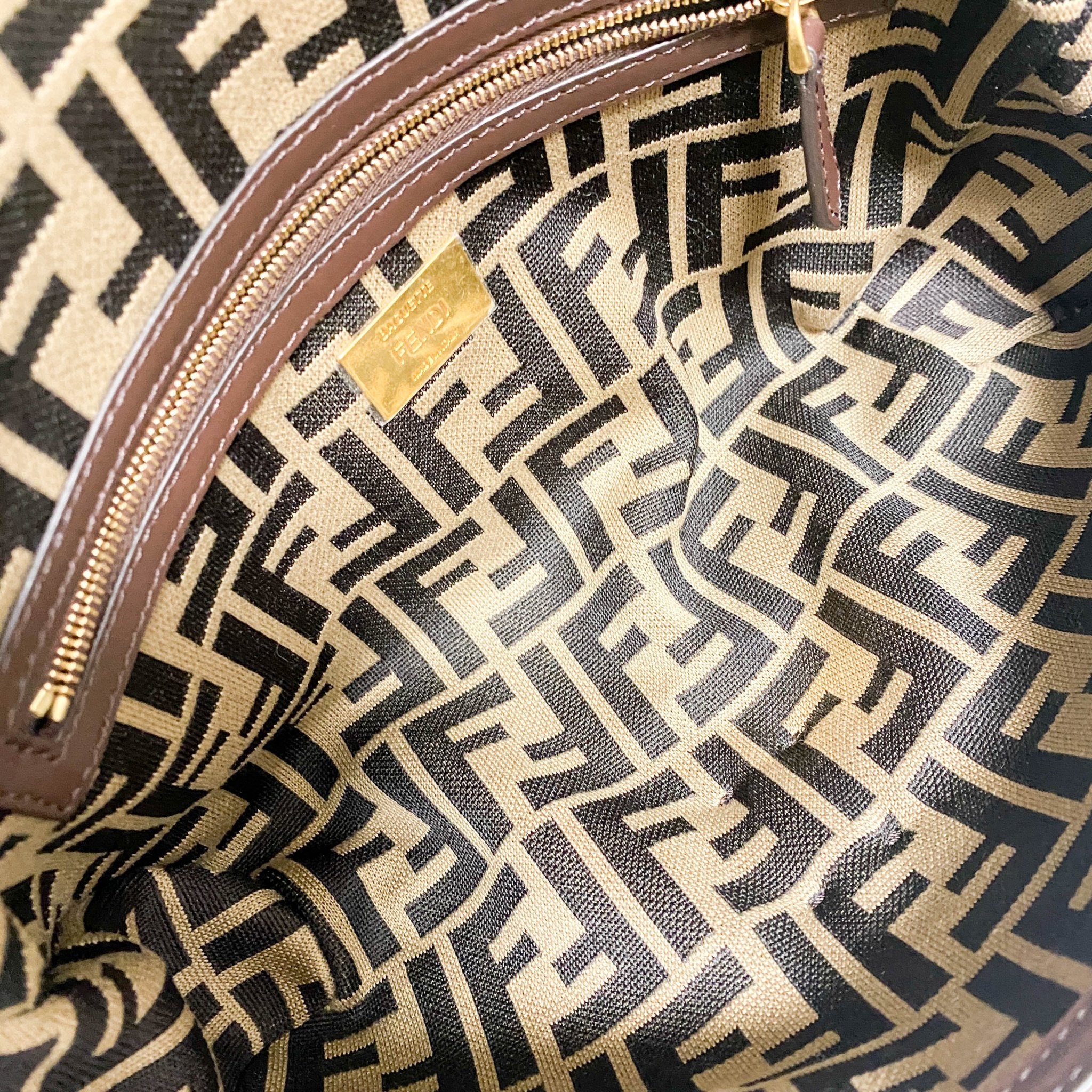 FENDI Baguette Knit Pink Shoulder Bag, in , Sold by HIVE PRELOVED - Handle Bags, Shoulder Bags,