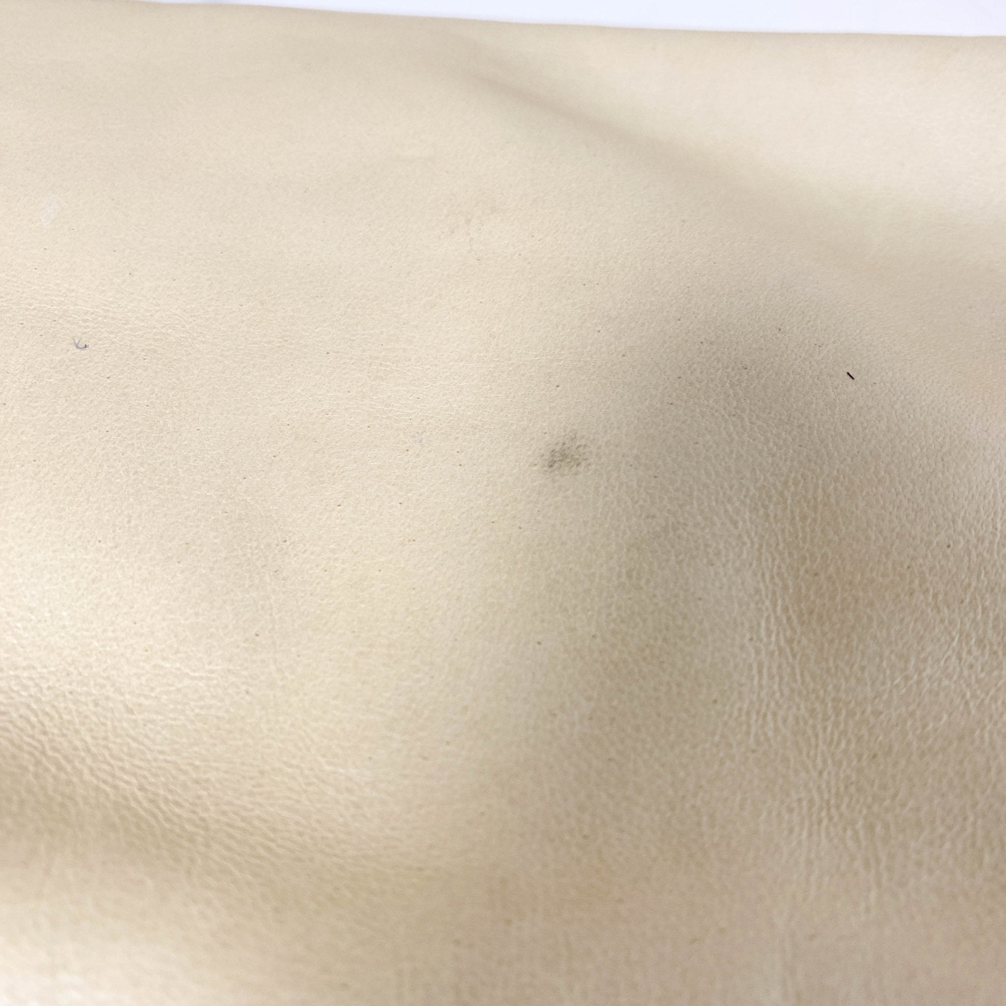 FENDI Baguette Leather Shoulder Bag, in , Sold by HIVE PRELOVED - Shoulder Bags, ,