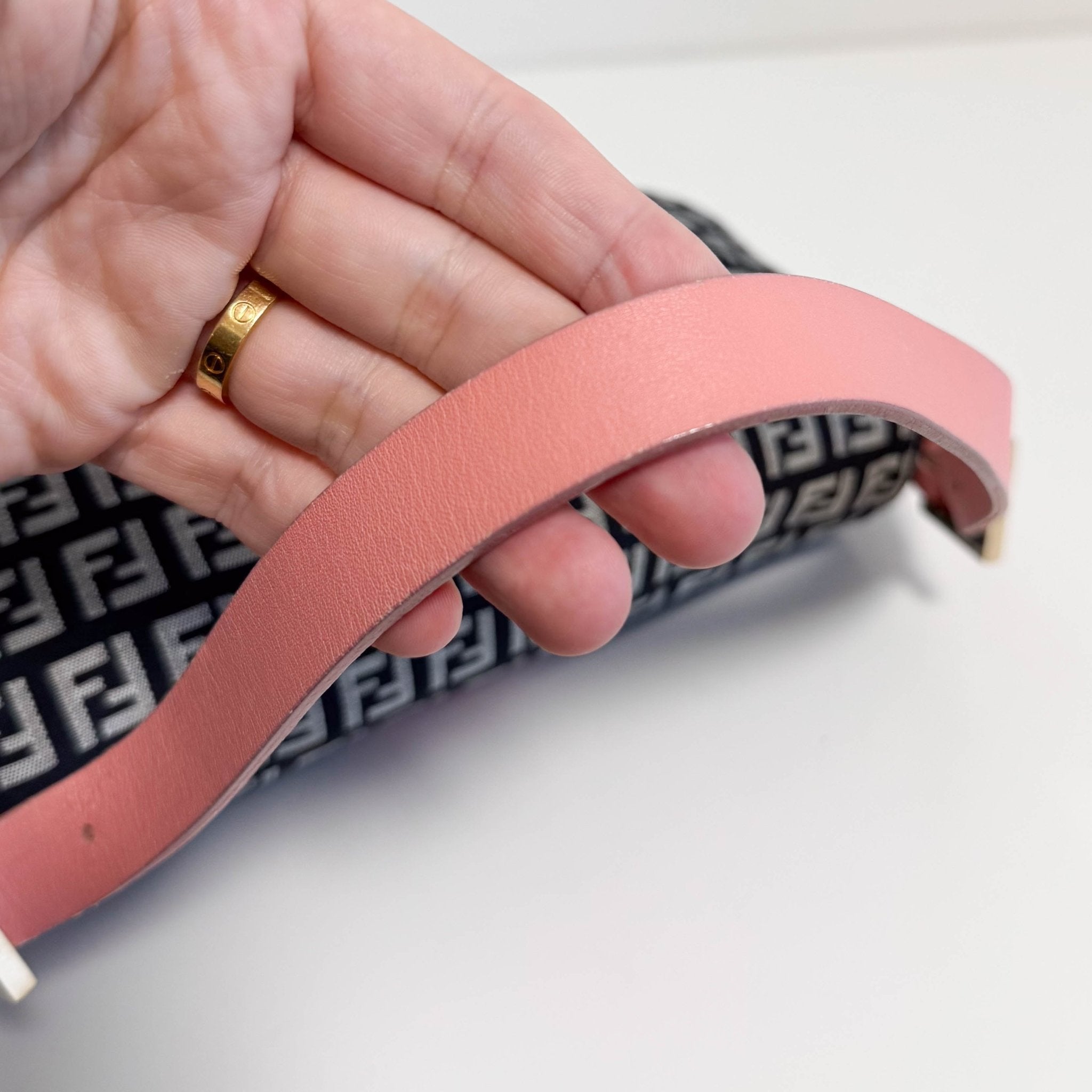 FENDI Baguette Zucchino Black Canvas Pink Leather Shoulder Bag with Gold Hardware, in , Sold by HIVE PRELOVED - Shoulder Bags