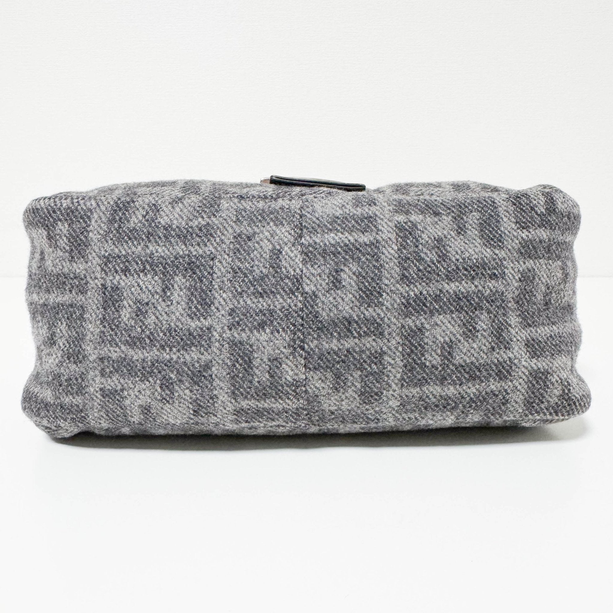 FENDI Grey Wool Mamma Baguette Shoulder Bag, in , Sold by HIVE PRELOVED - Shoulder Bags, ,